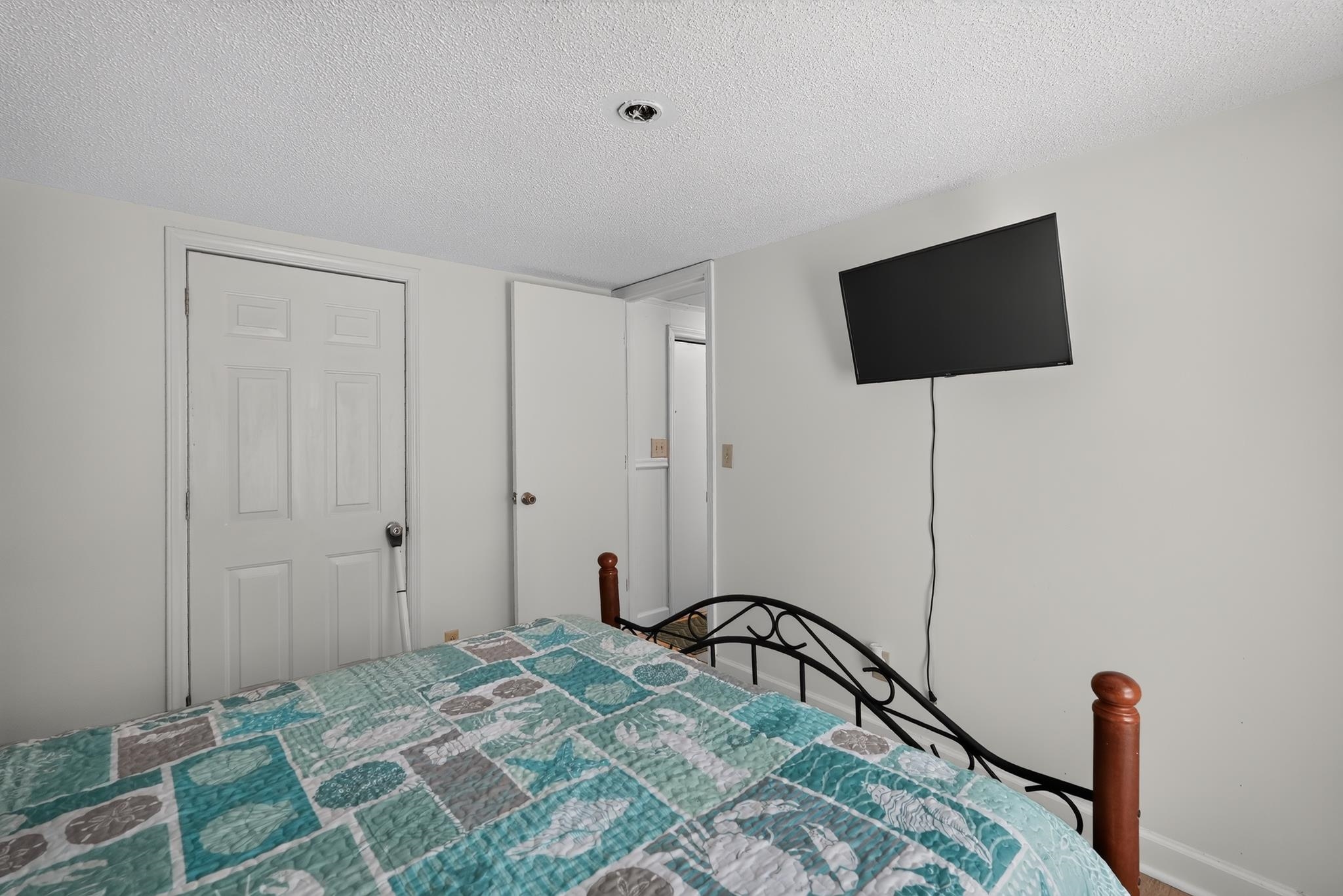 1742 Hideaway Rd. Property Photo 25