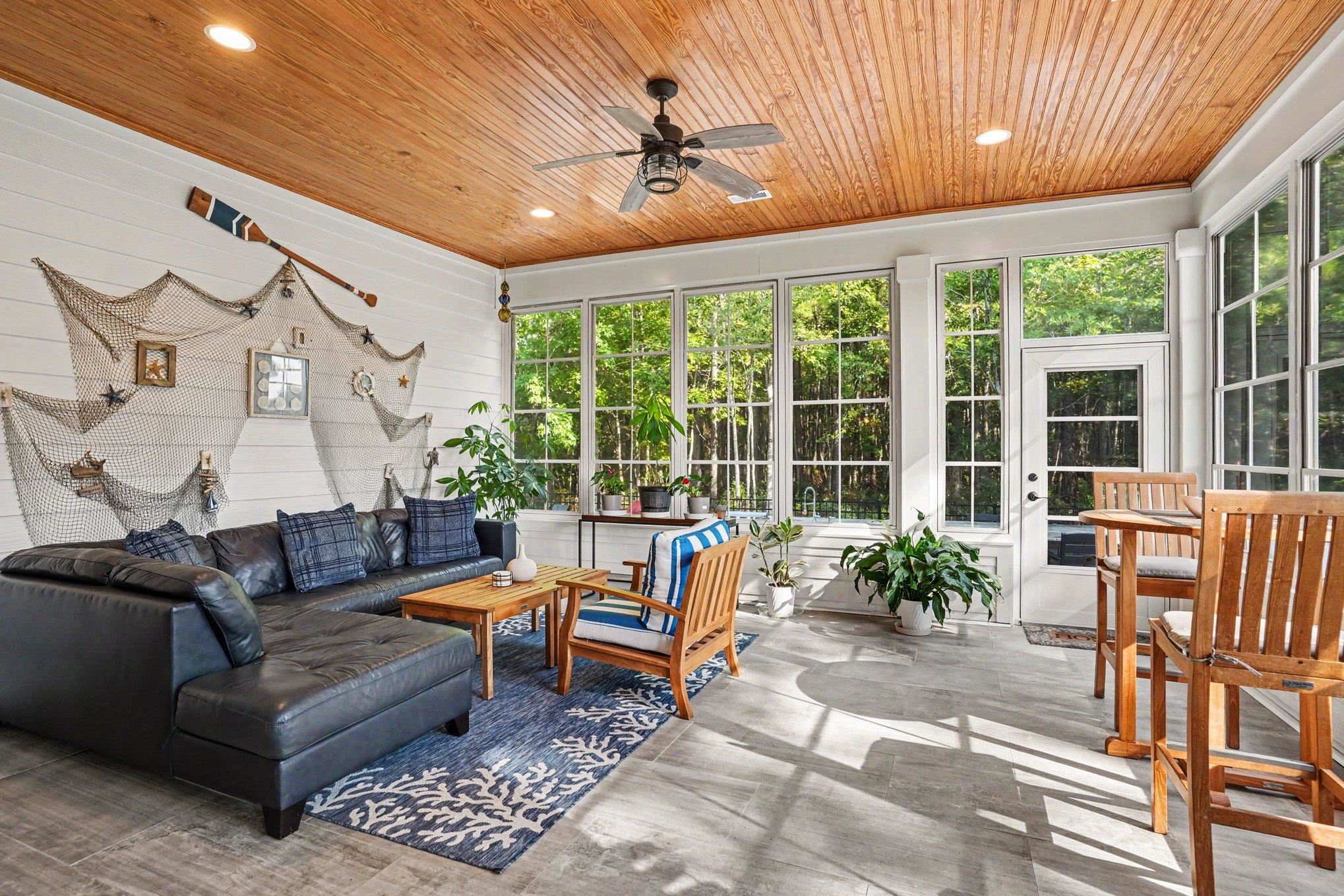 875 Waterbridge Blvd. Property Photo 36