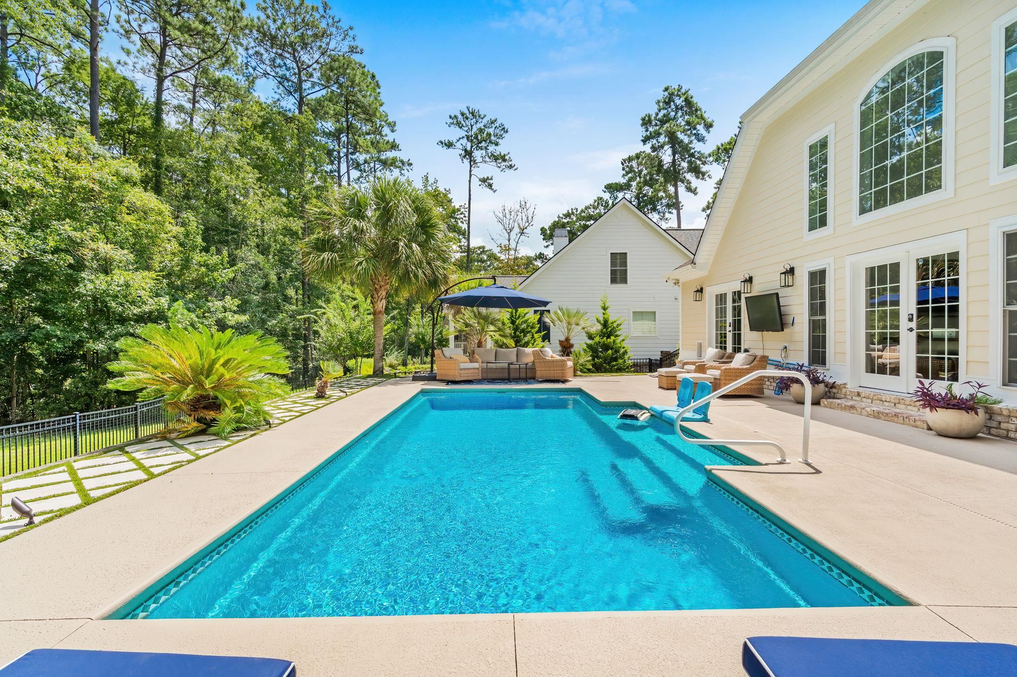 641 Whispering Pines Ct. Property Photo 44