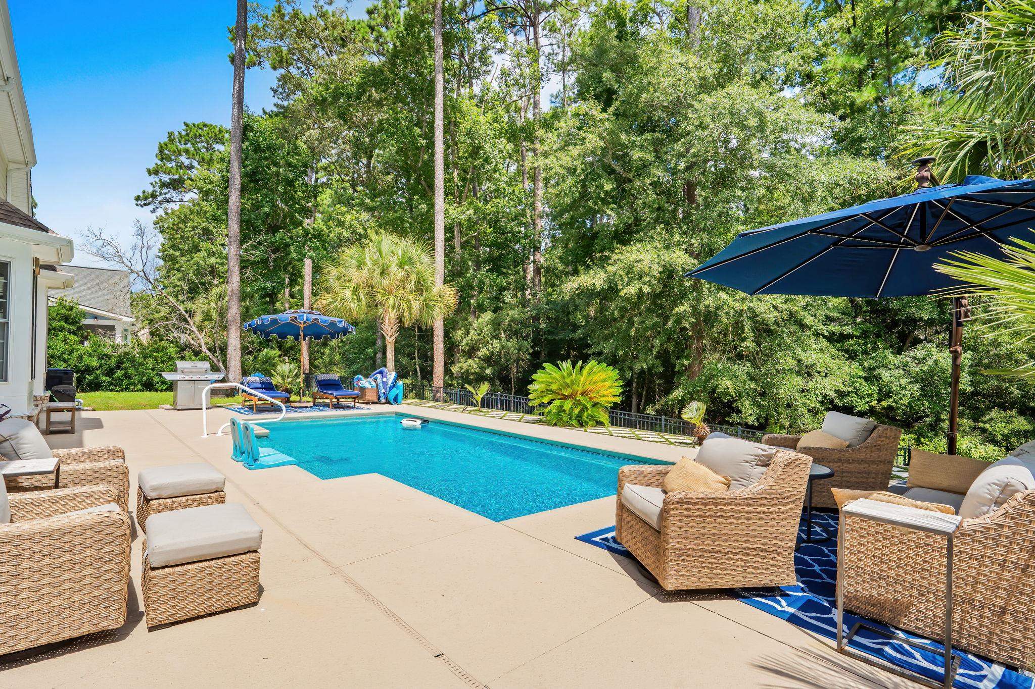 641 Whispering Pines Ct. Property Photo 46