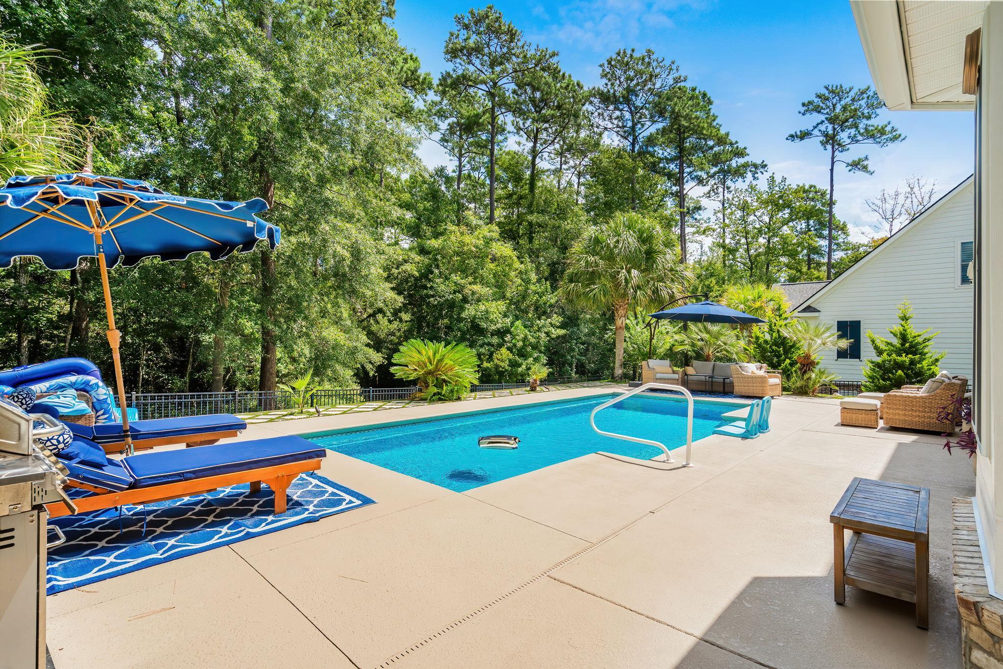 641 Whispering Pines Ct. Property Photo 47