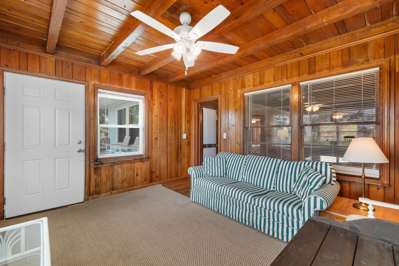 1505 Edge Dr. Property Photo 50
