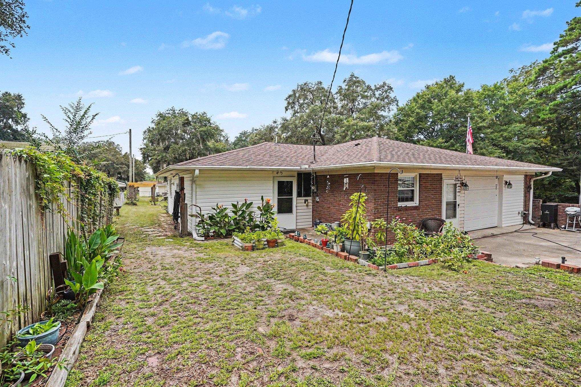 991 Small Ln. Property Photo 36