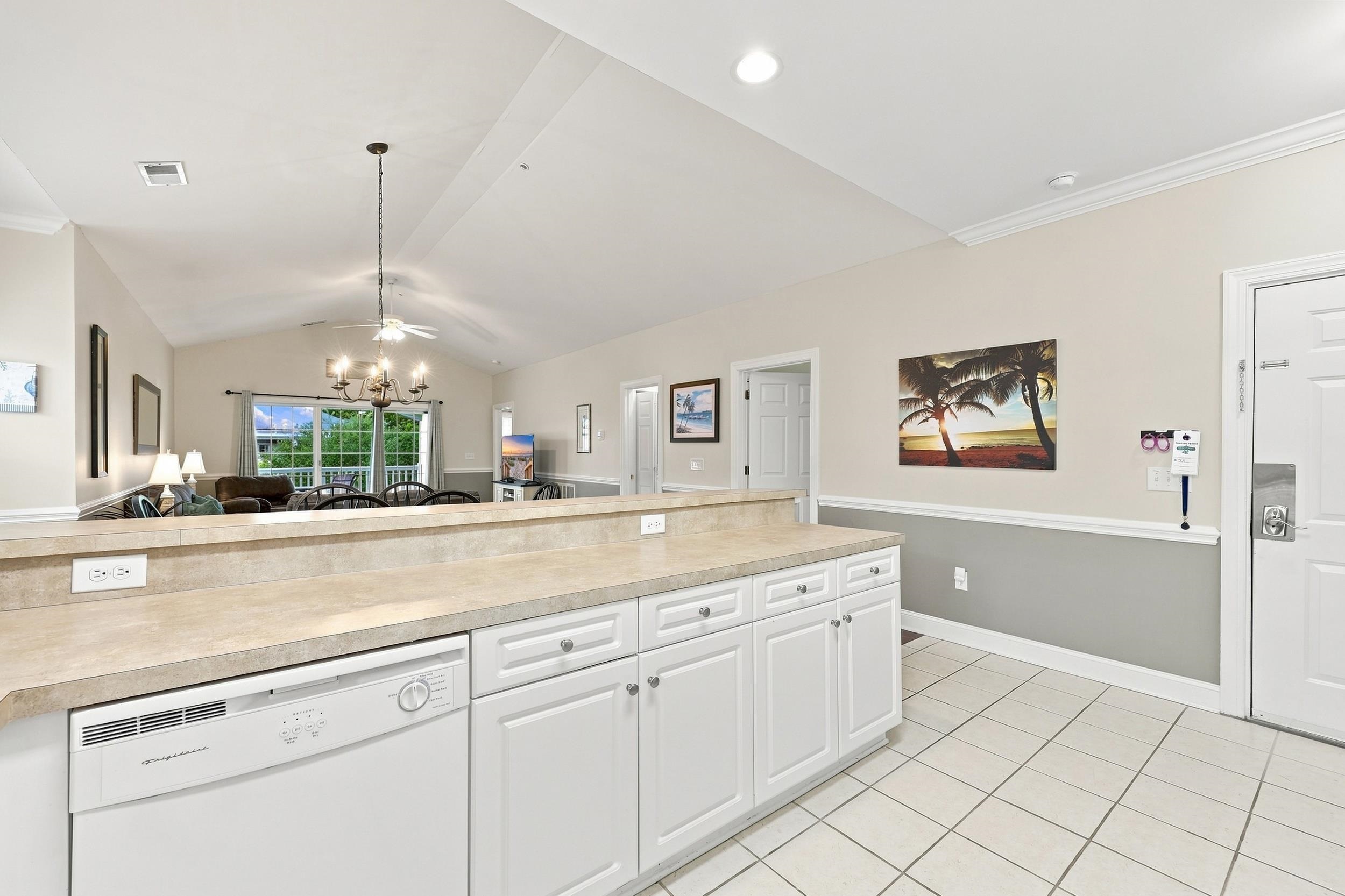 4872 Dahila Ct. Property Photo 9