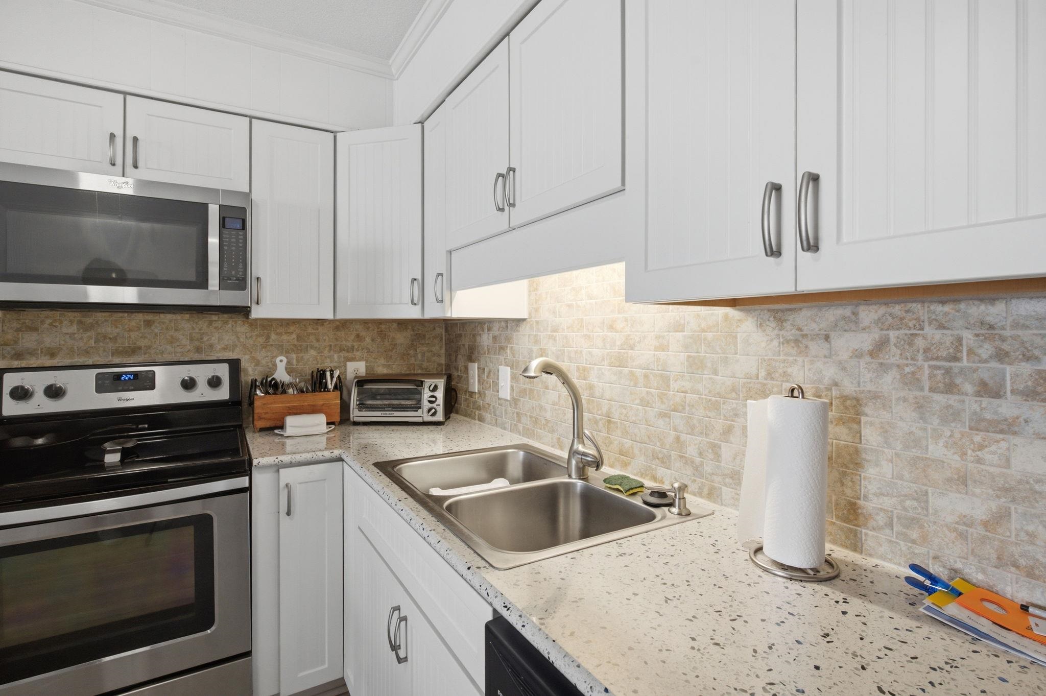 6000 N Ocean Blvd. Property Photo 18