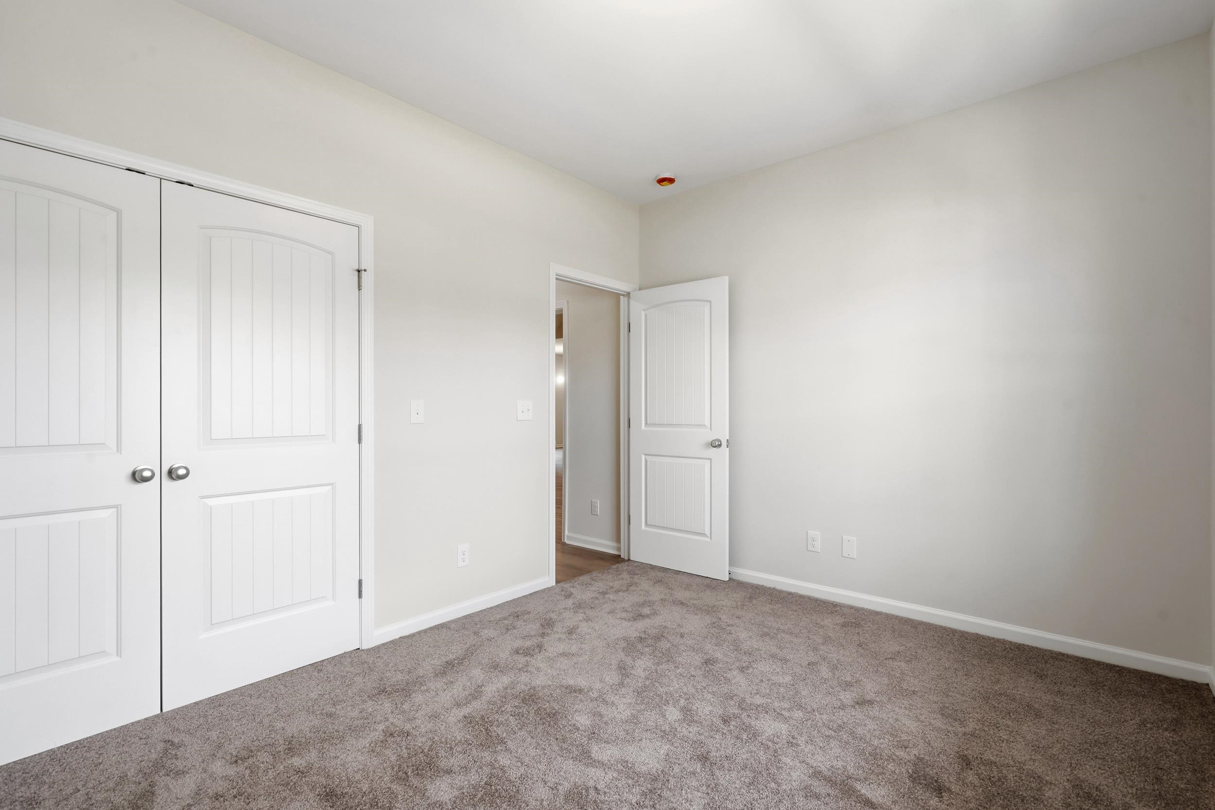 207 Stillbrook Dr. Property Photo 11