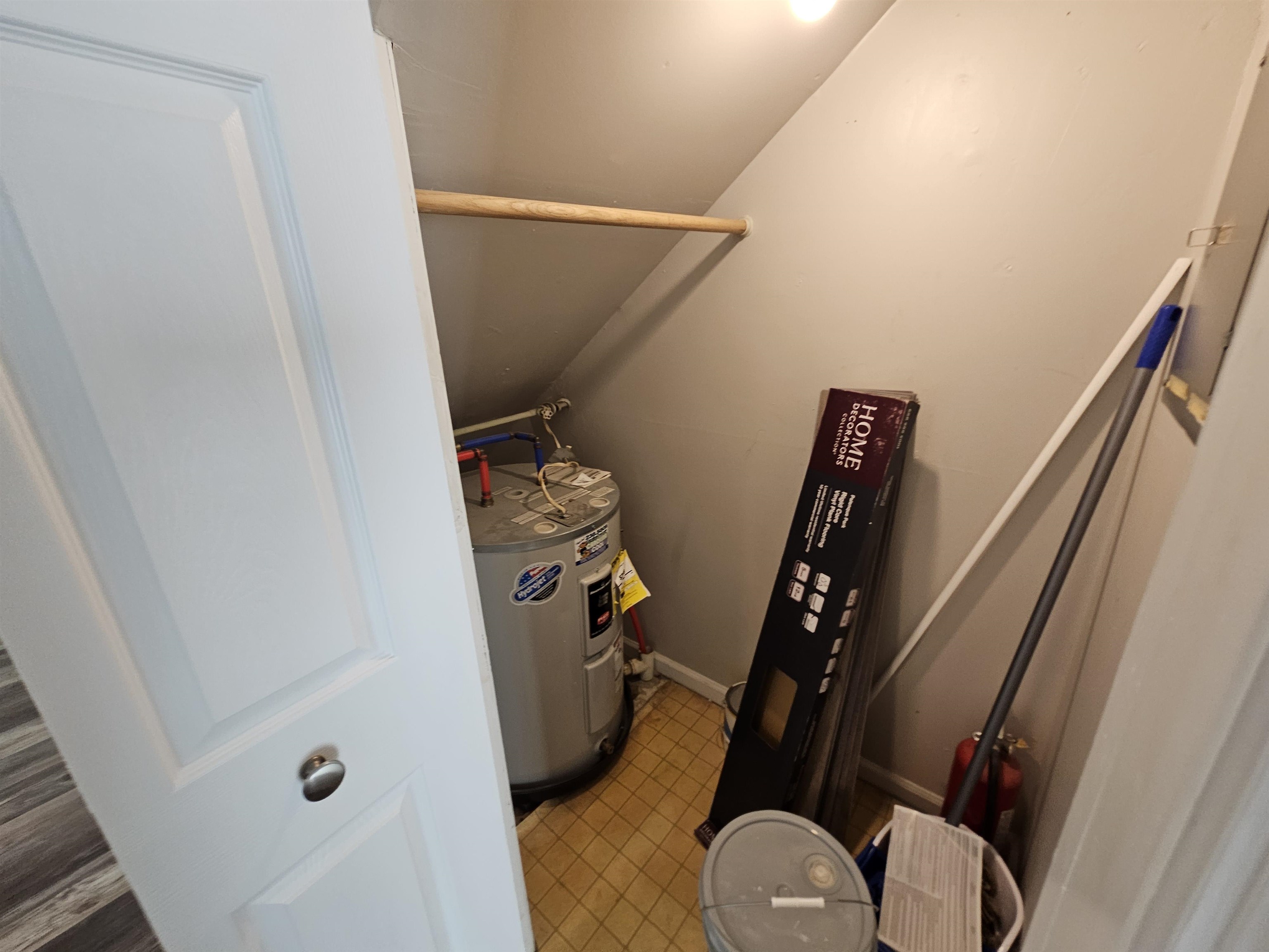 6703 Jefferson Pl. Property Photo 14