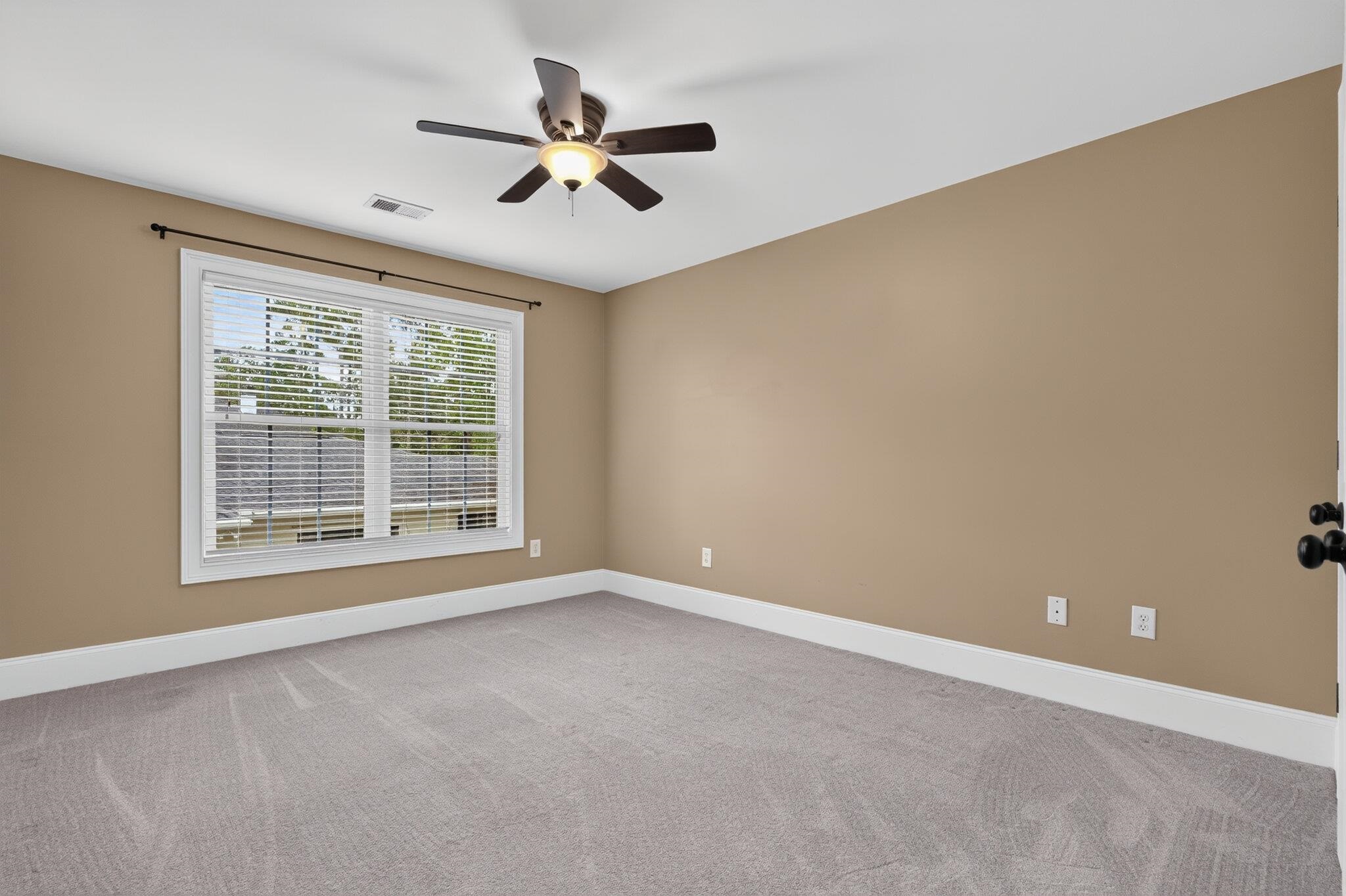 640 Whispering Pines Ct. Property Photo 36