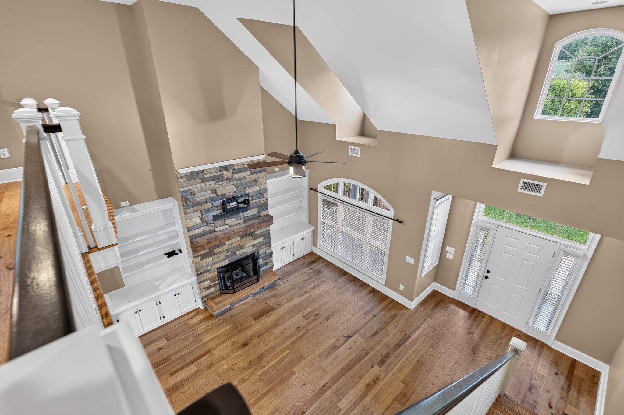 640 Whispering Pines Ct. Property Photo 41