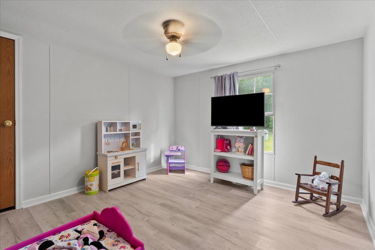 10026 Hardwick Rd. Property Photo 10