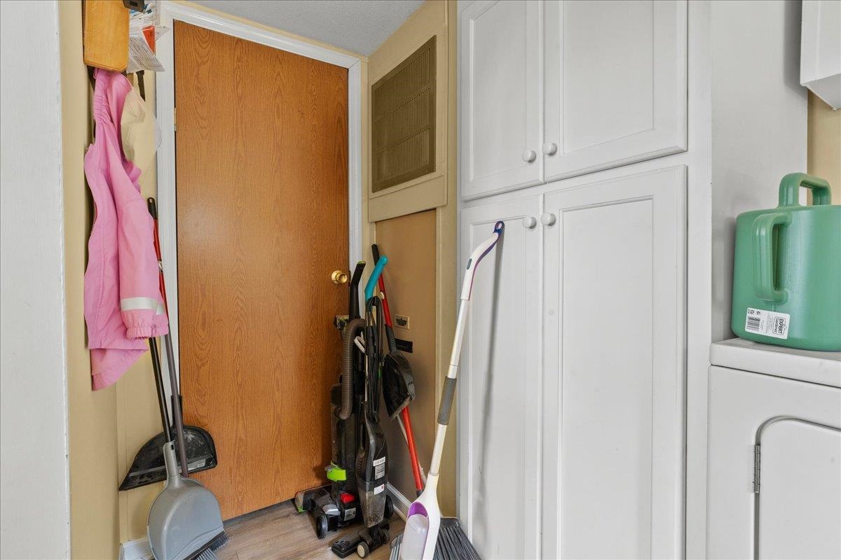 10026 Hardwick Rd. Property Photo 21