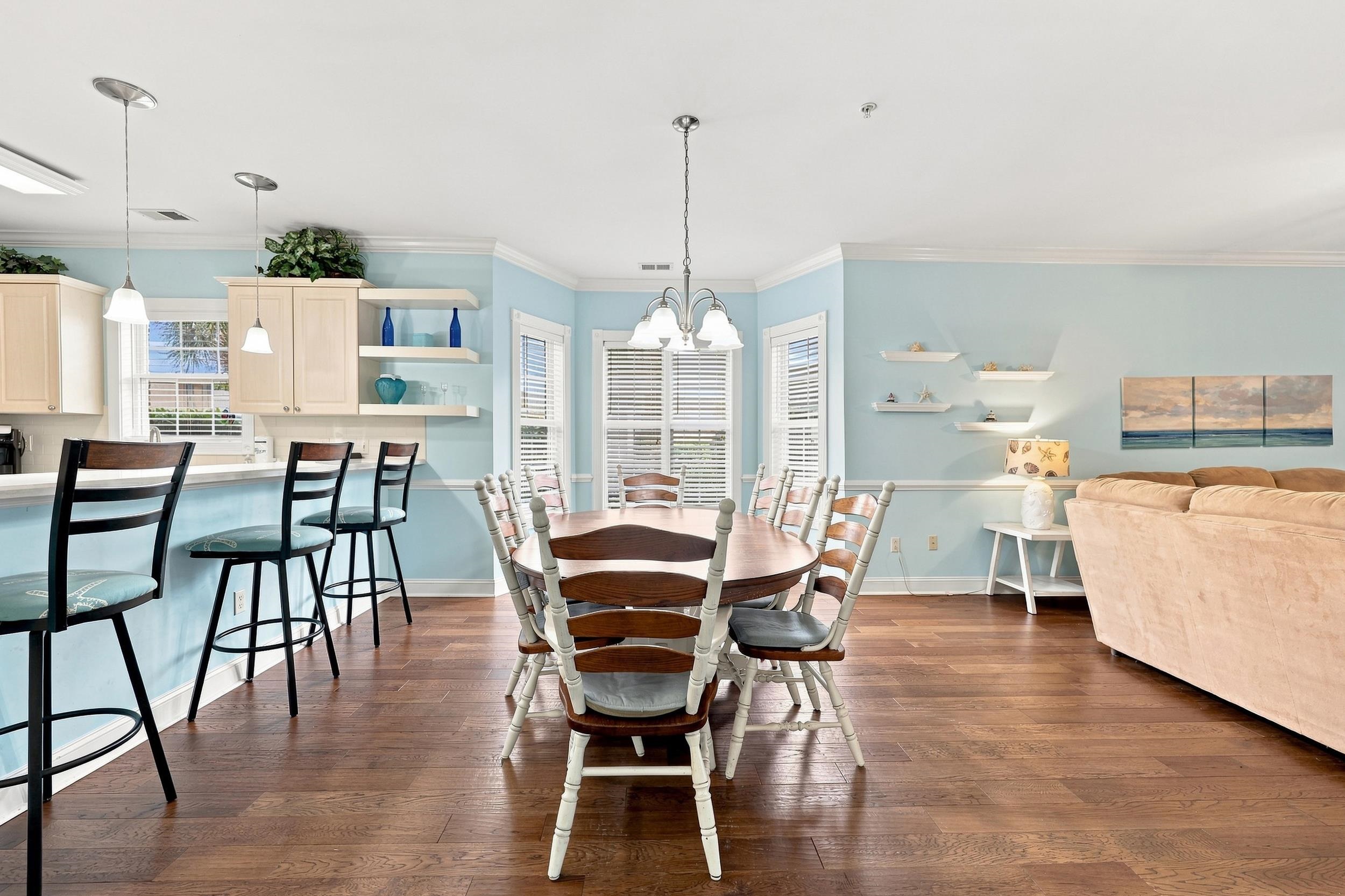 4891 Luster Leaf Circle Property Photo 8