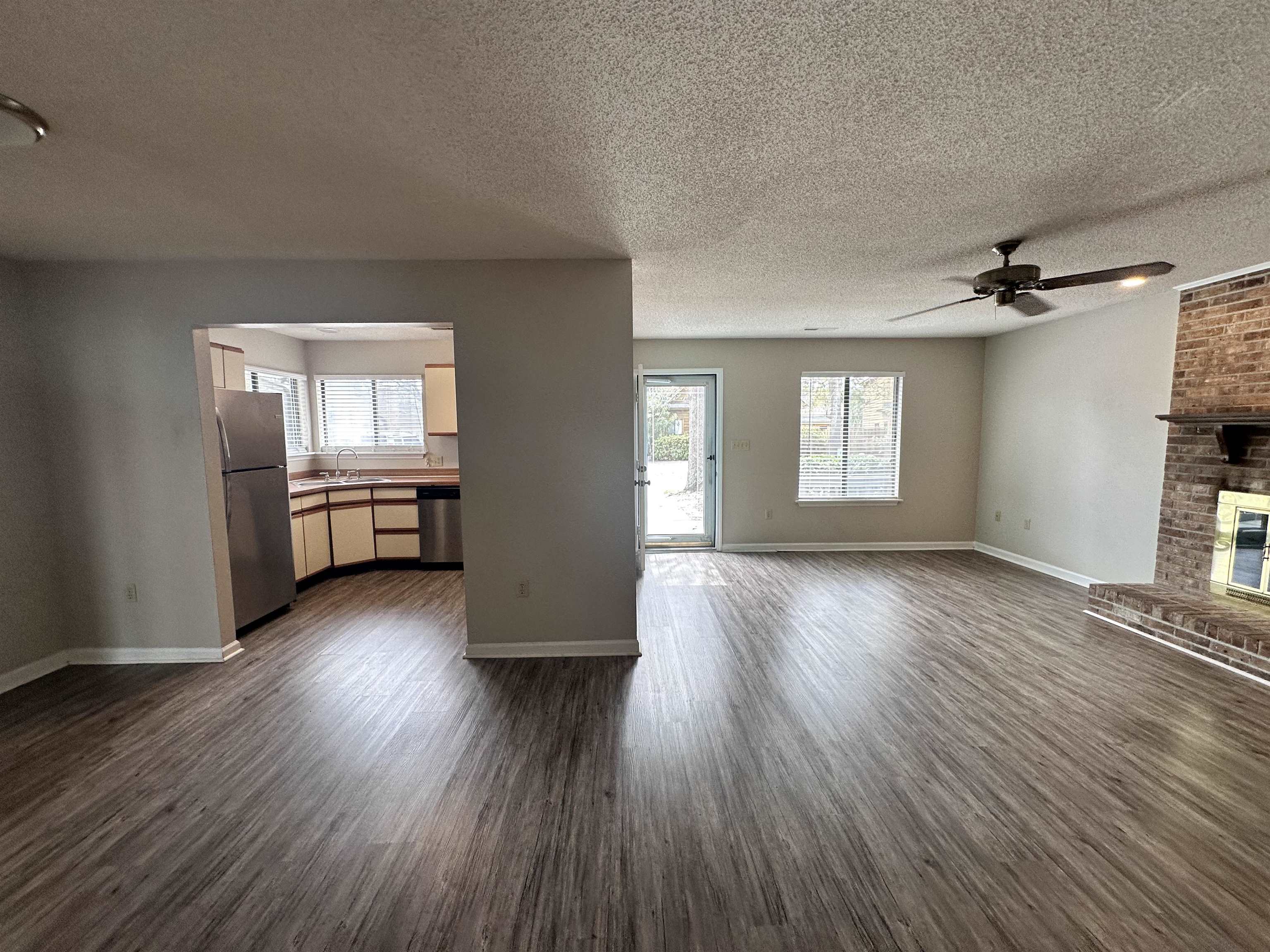 6536 Valene Ct. Property Photo 4