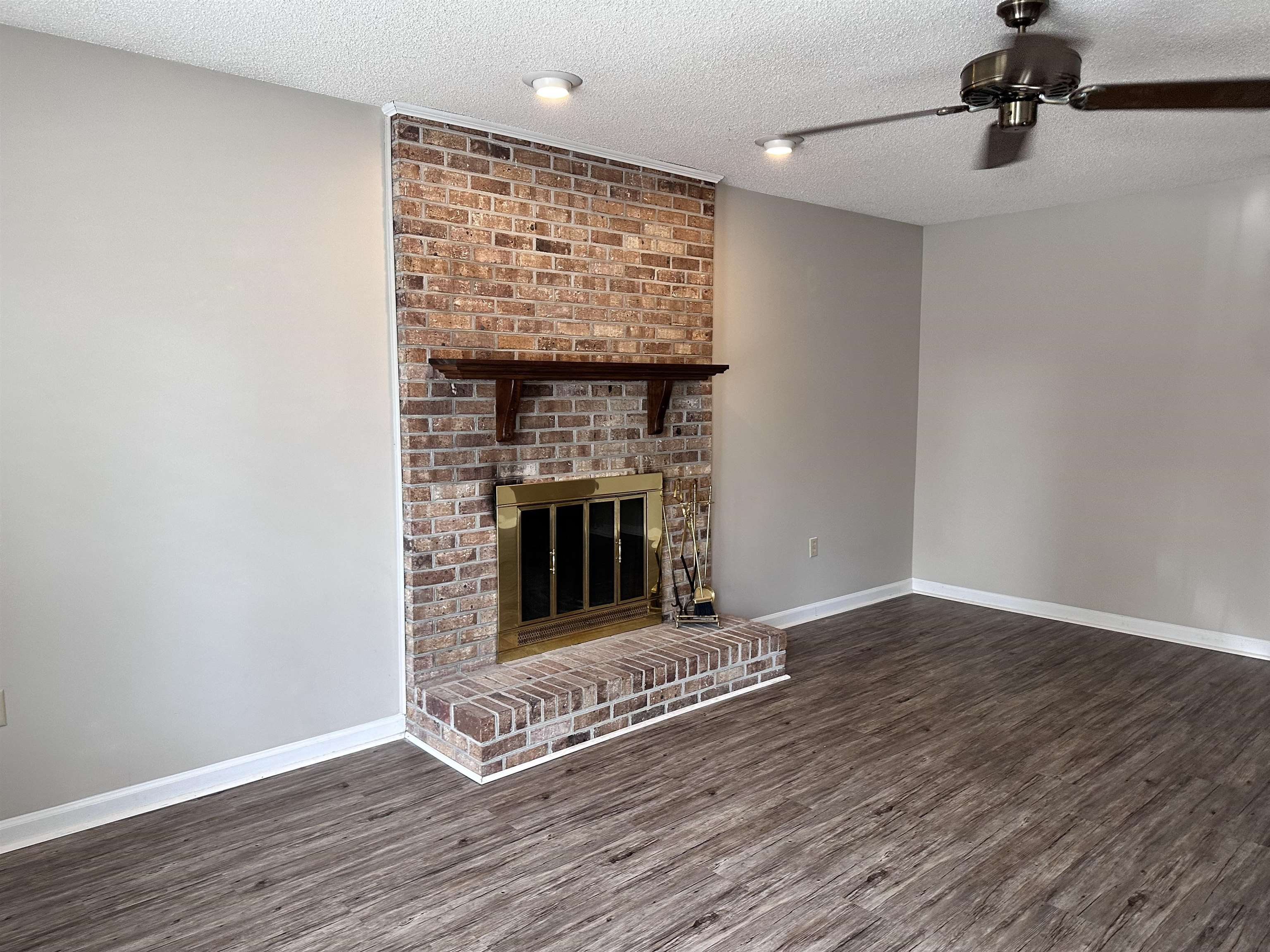 6536 Valene Ct. Property Photo 16