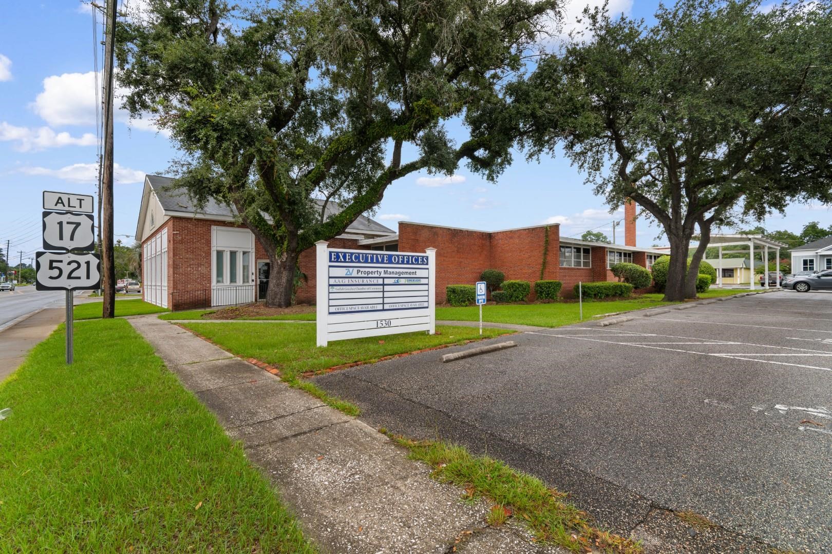 1530 Highmarket St. Property Photo 1