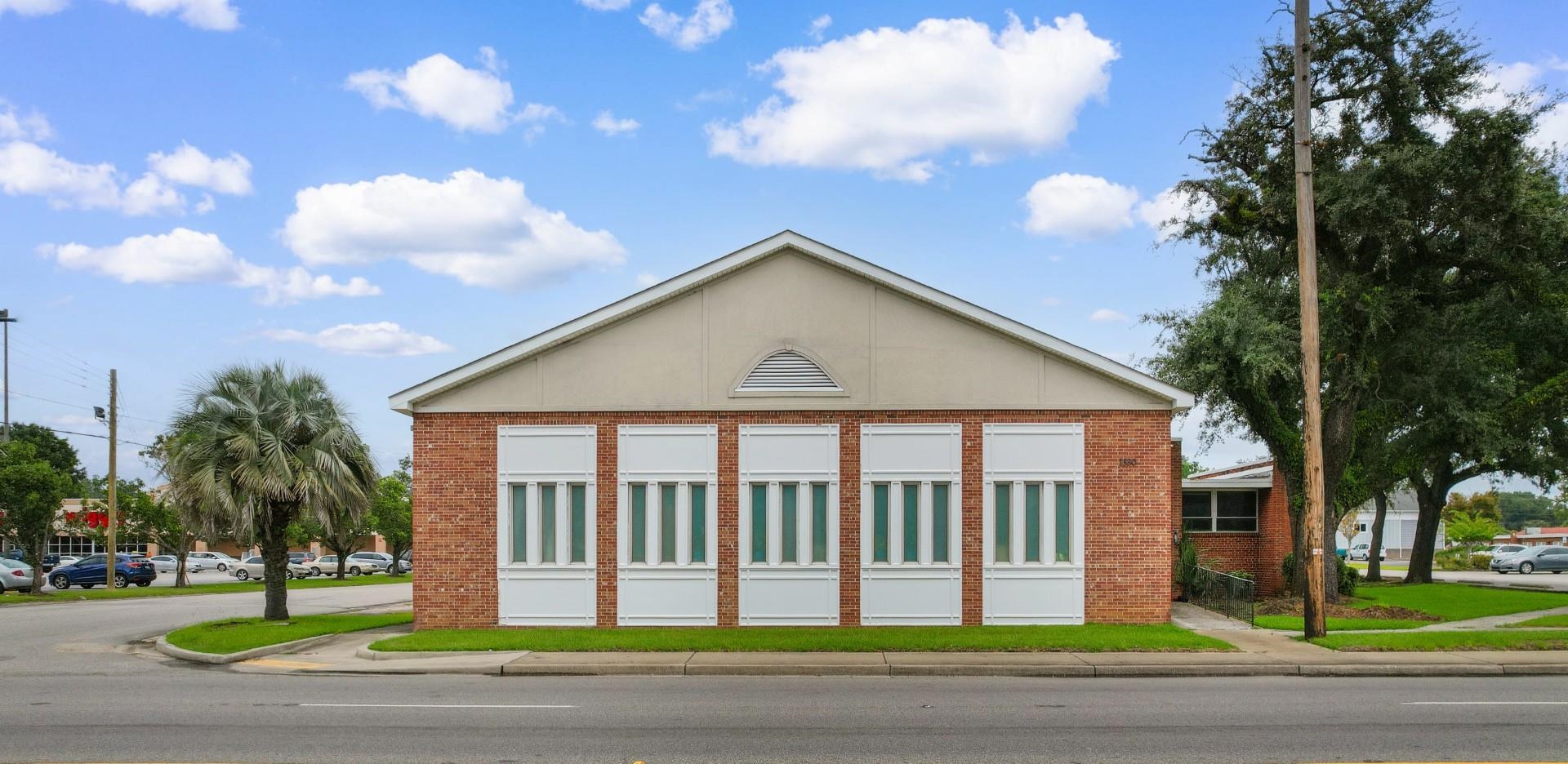 1530 Highmarket St. Property Photo 3