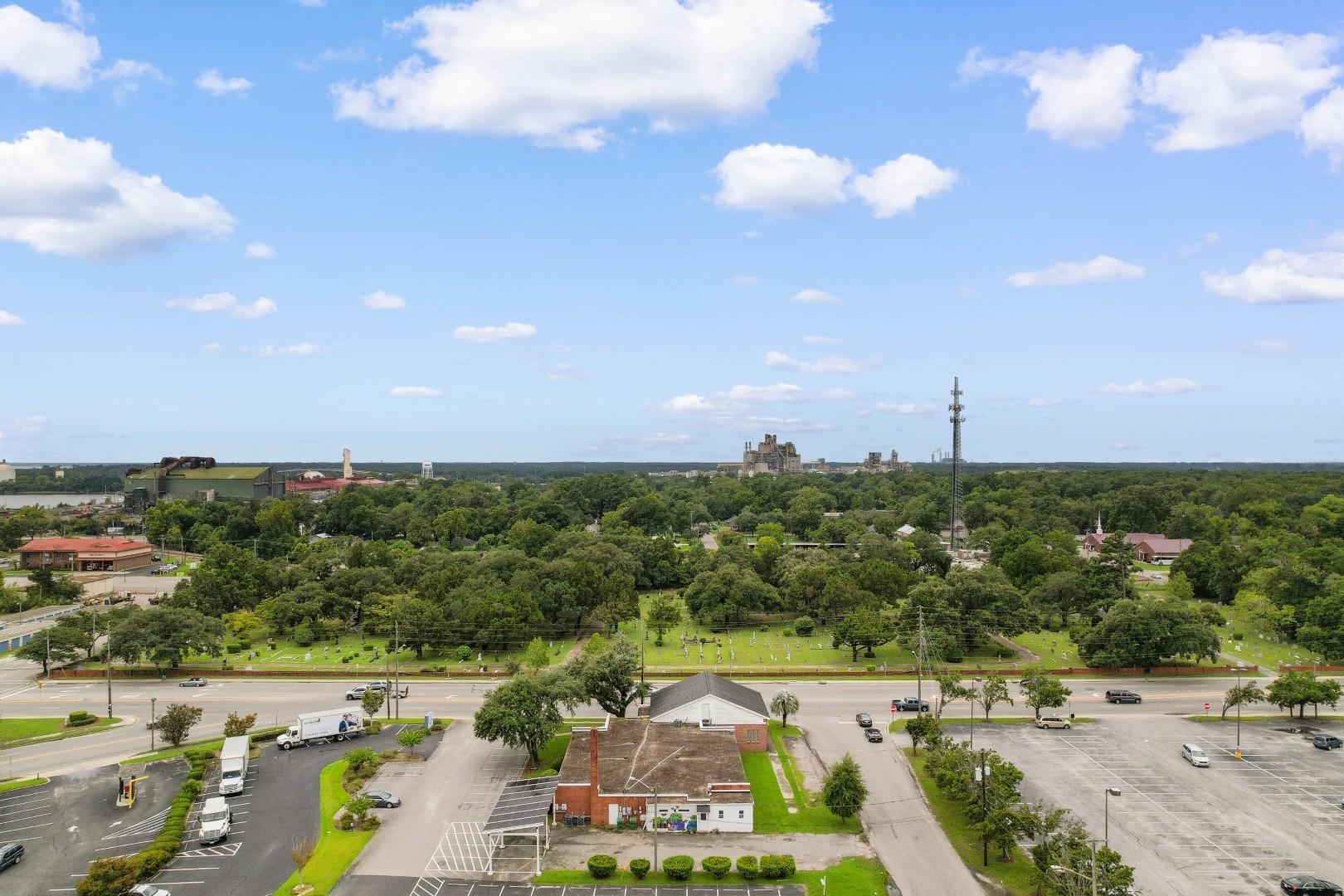 1530 Highmarket St. Property Photo 33
