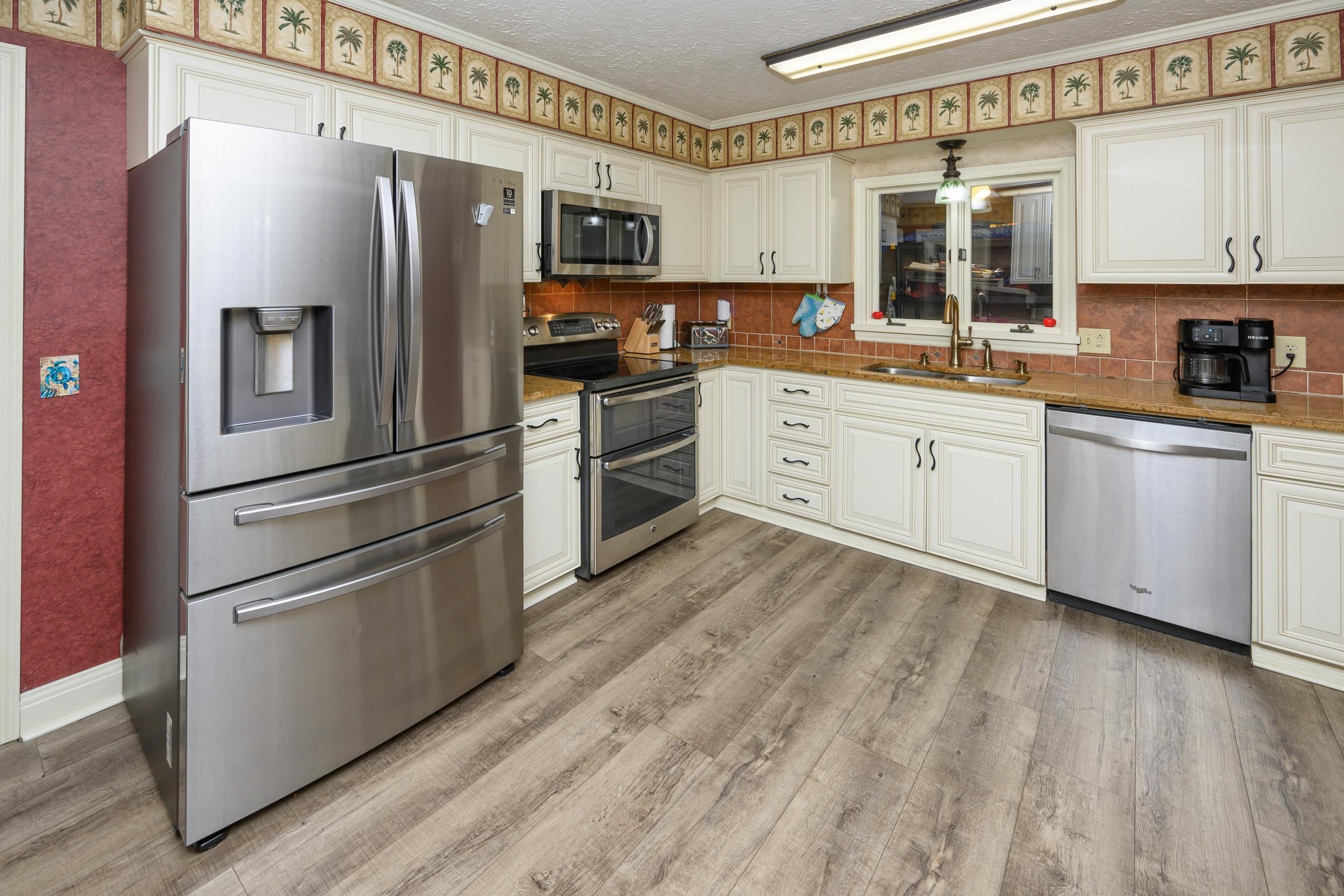 219 Misty Pine Dr. Property Photo 35