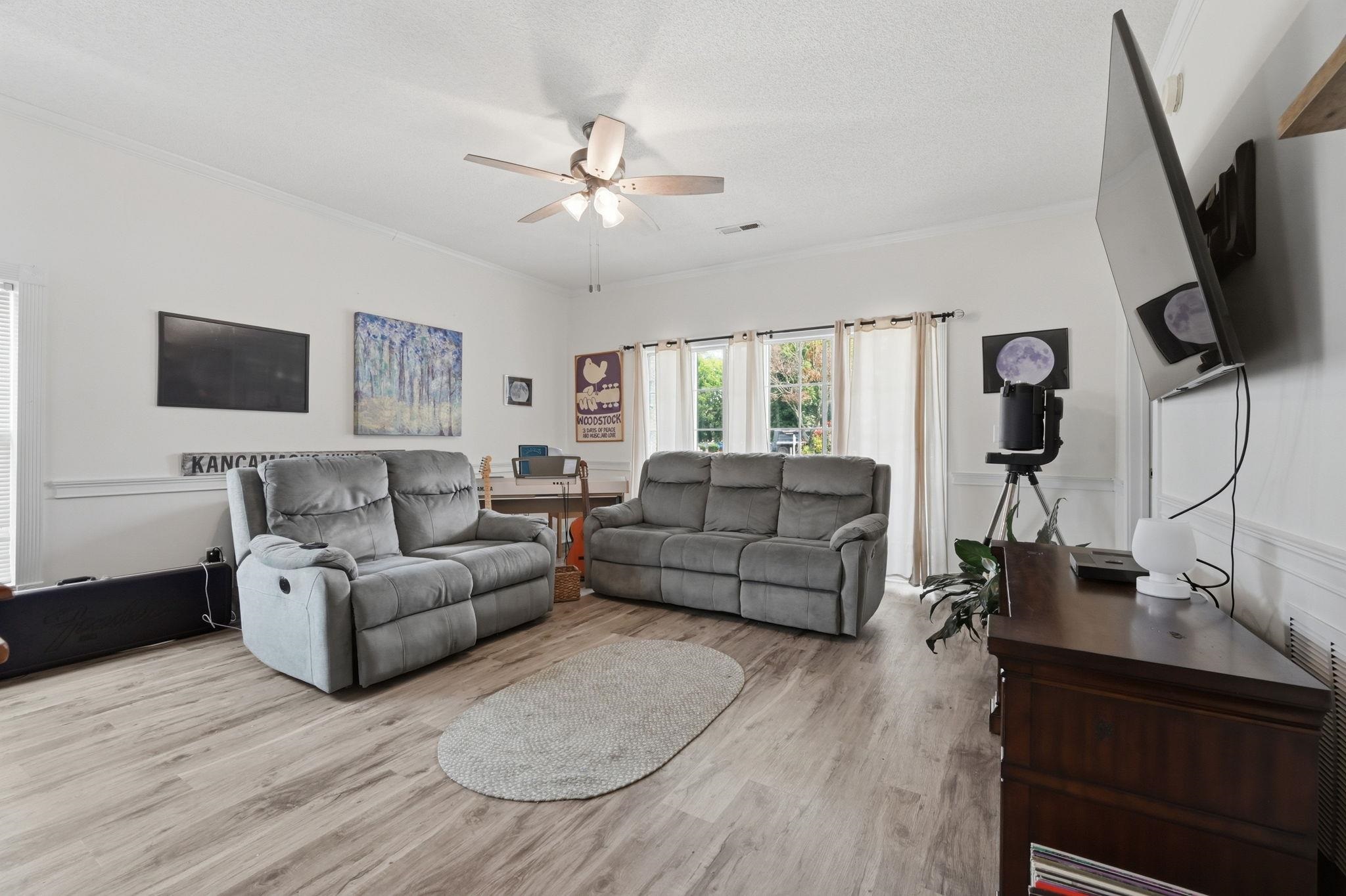 4665 Wild Iris Dr. Property Photo 15