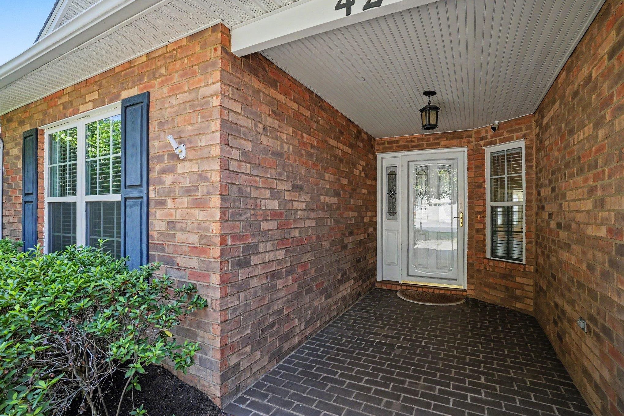 4204 Ravenwood Dr. Property Photo 5