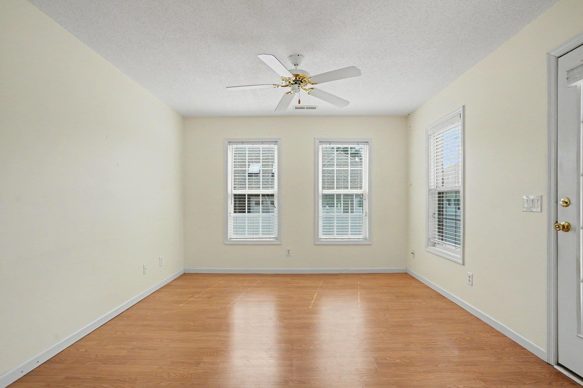 4204 Ravenwood Dr. Property Photo 24