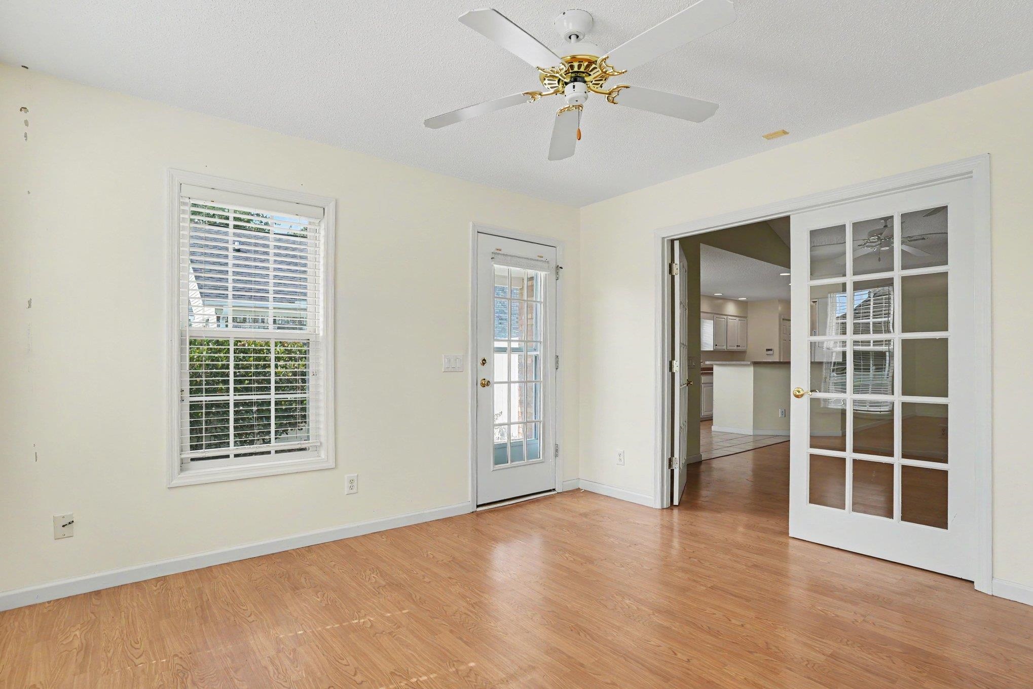 4204 Ravenwood Dr. Property Photo 26