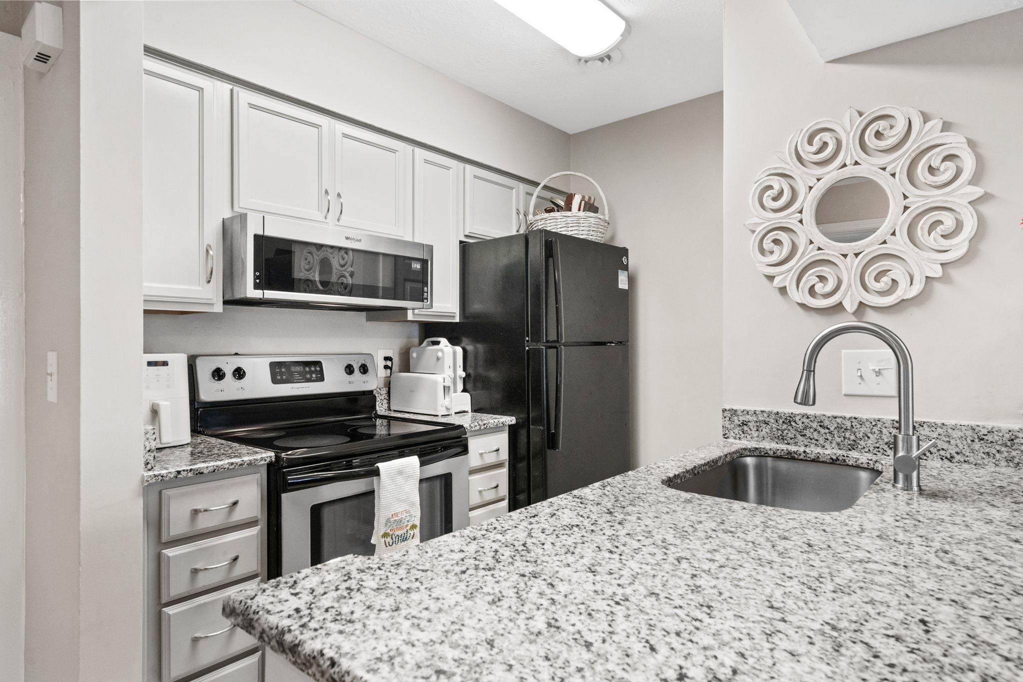 4709 Cobblestone Dr. Property Photo 6