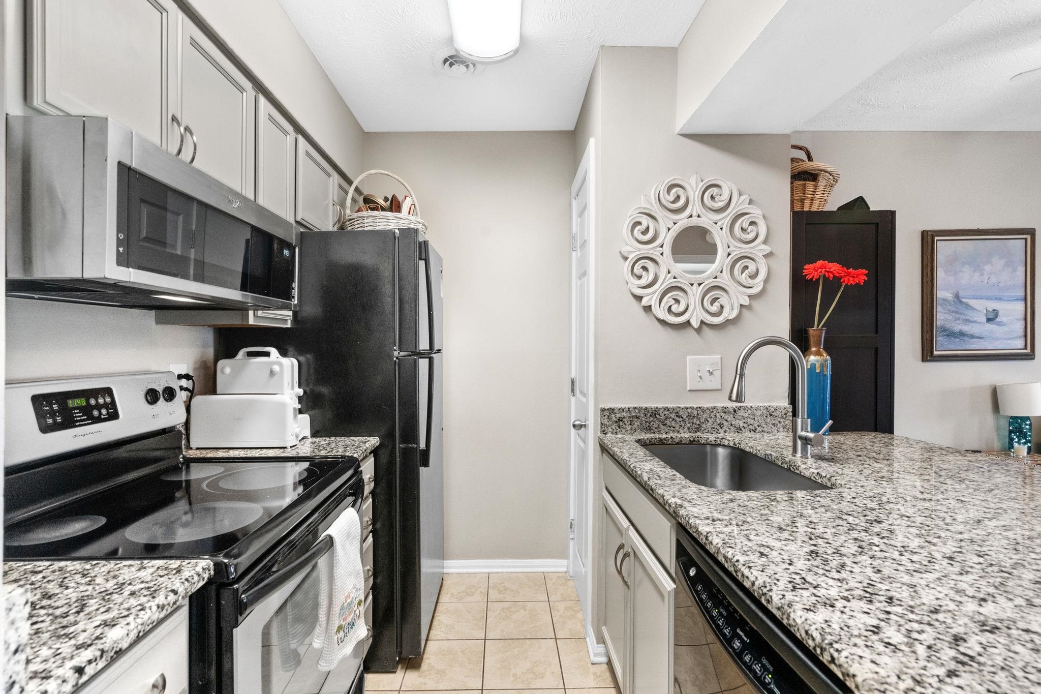 4709 Cobblestone Dr. Property Photo 16