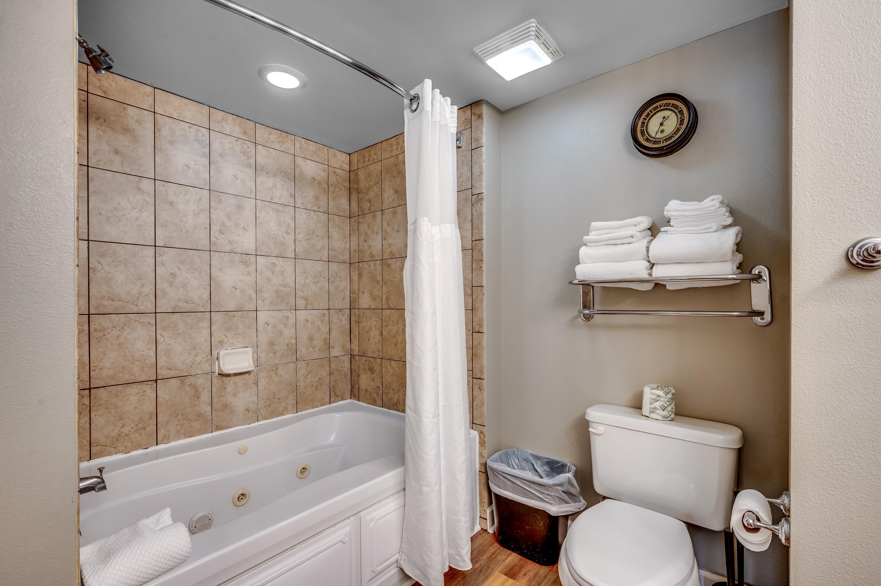 5300 N Ocean Blvd. Property Photo 15