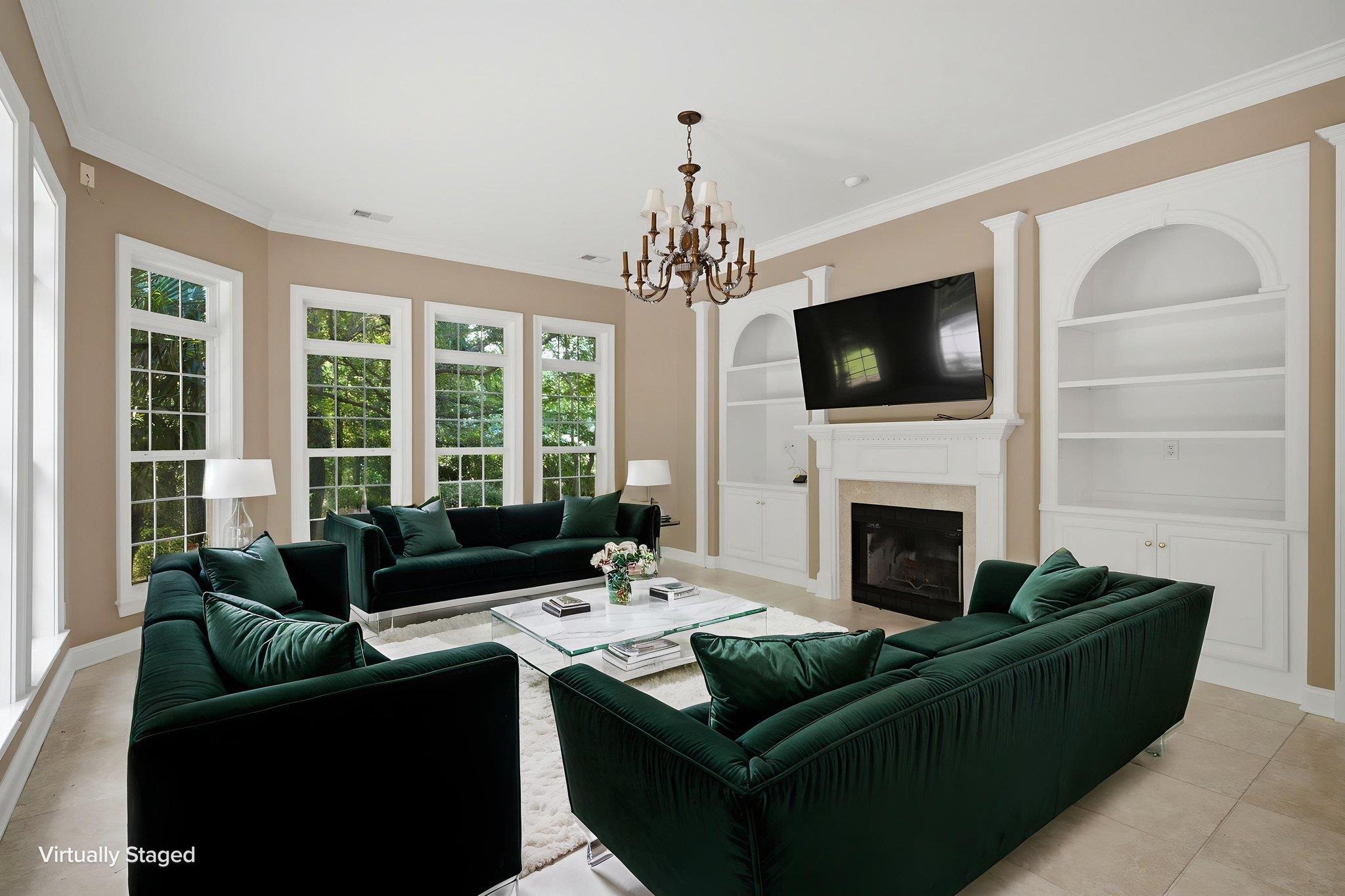 5304 Pheasant Dr. Property Photo 5