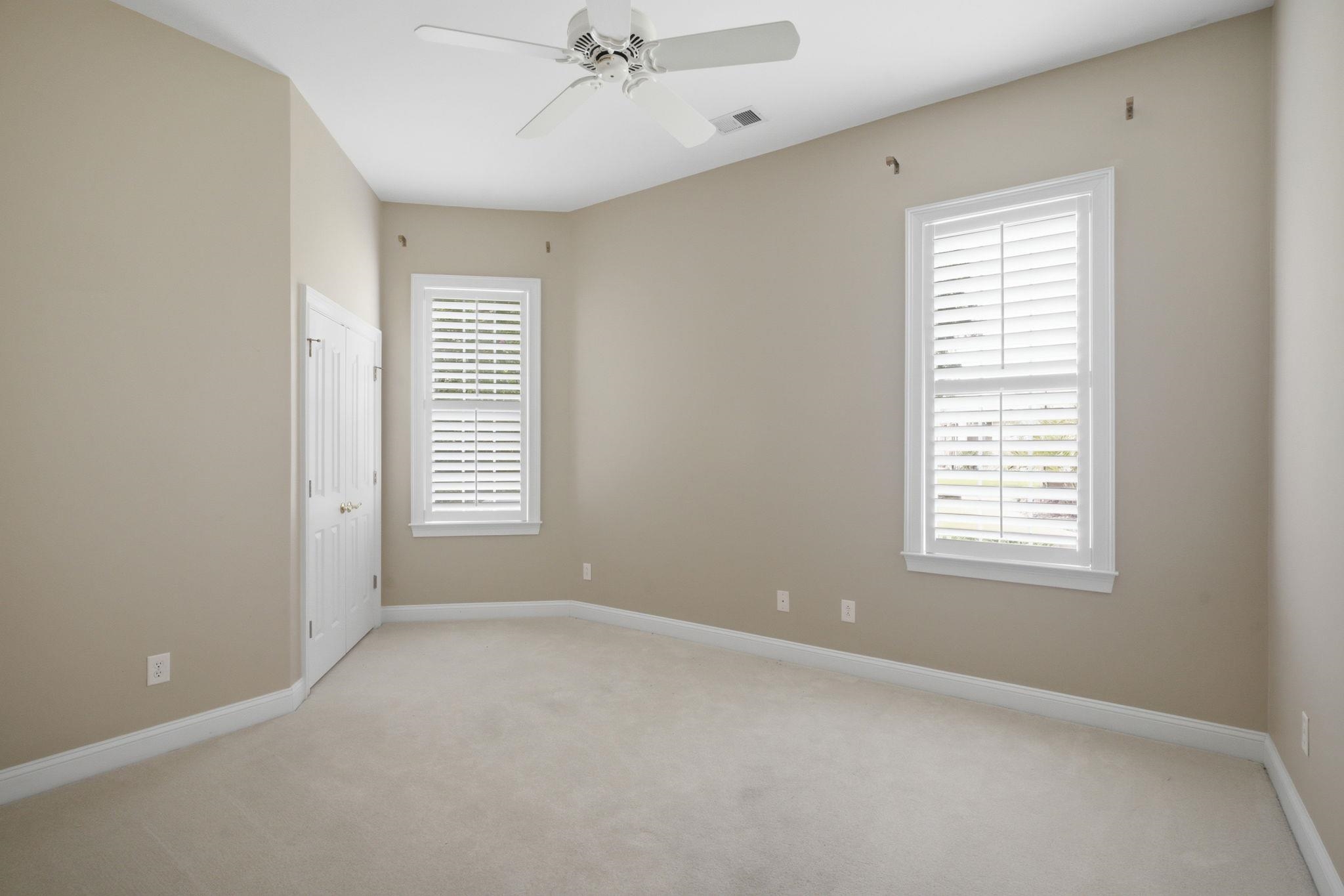 5304 Pheasant Dr. Property Photo 18