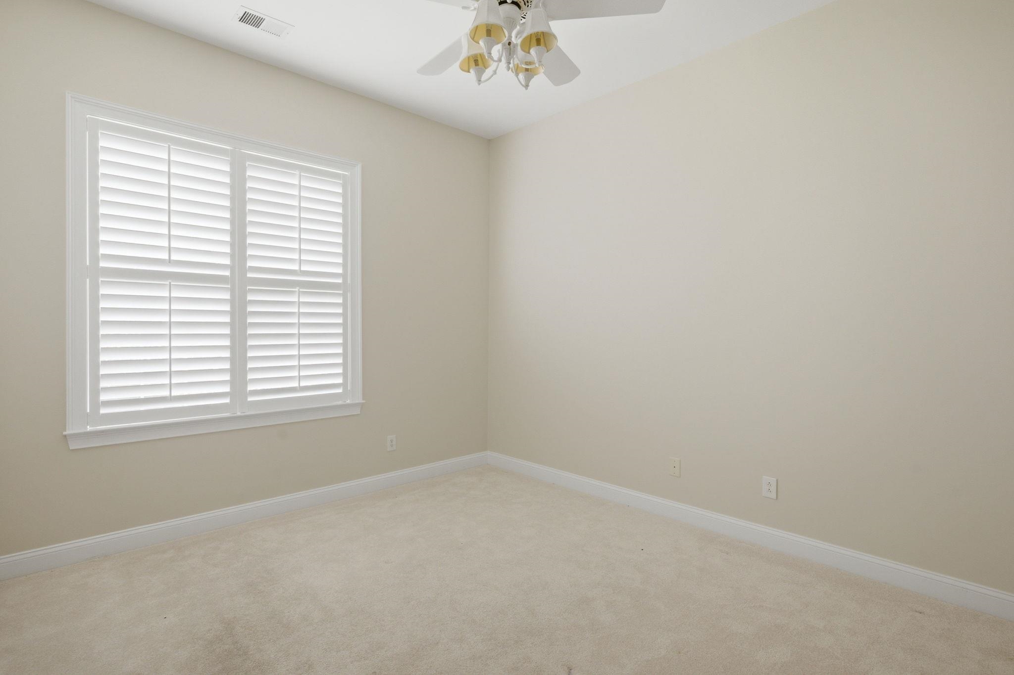 5304 Pheasant Dr. Property Photo 22