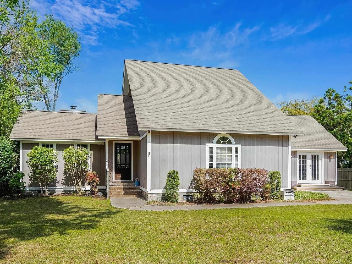 7 Pine Valley Ln. Property Photo 1