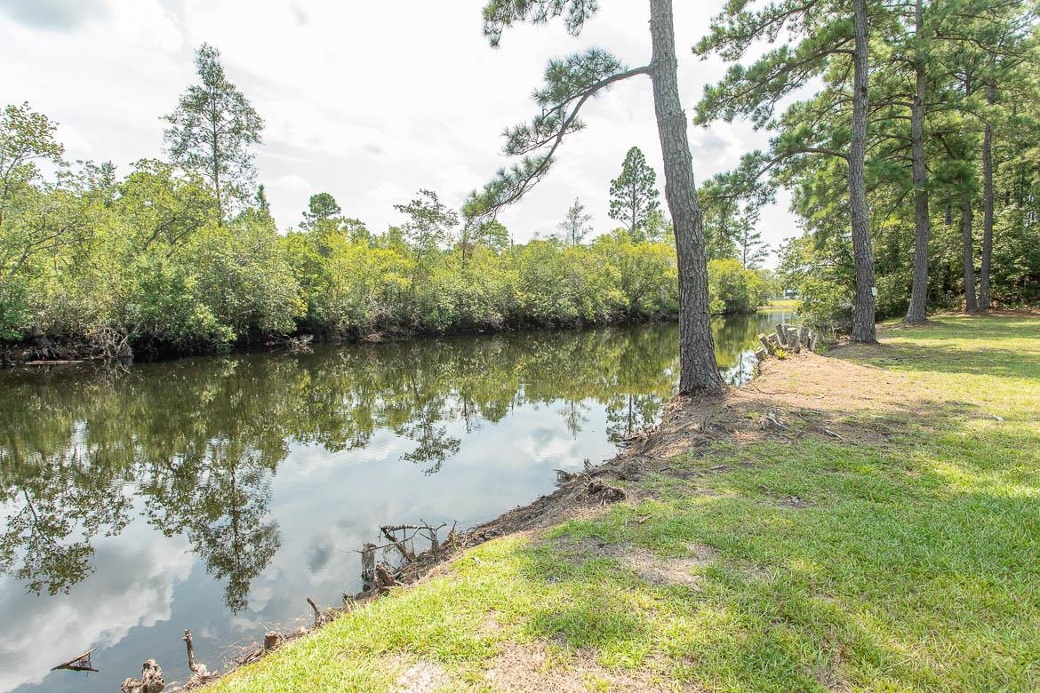1569 Highway 701 South Property Photo 7