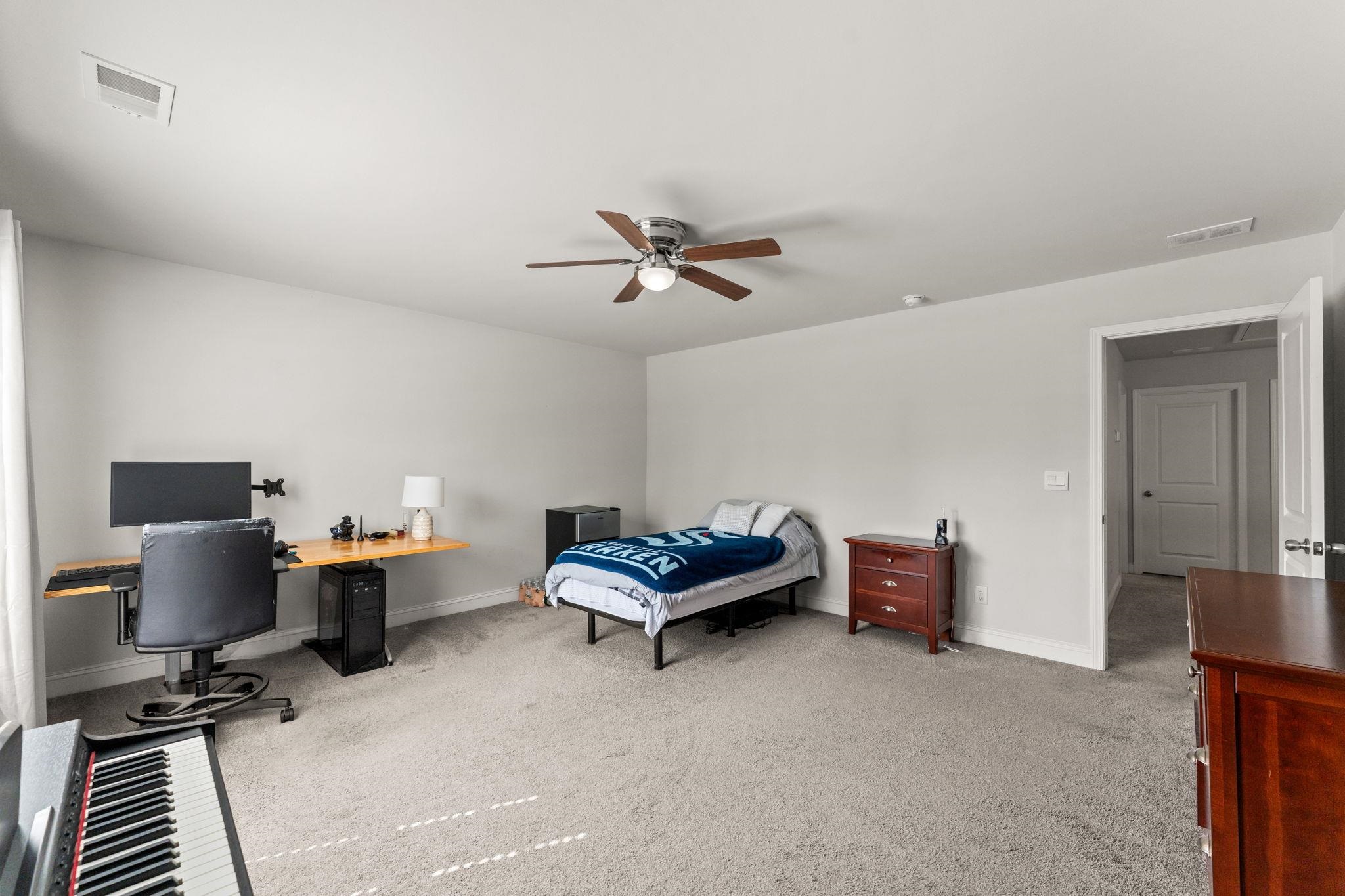 6045 Mcclain Ct. Property Photo 19