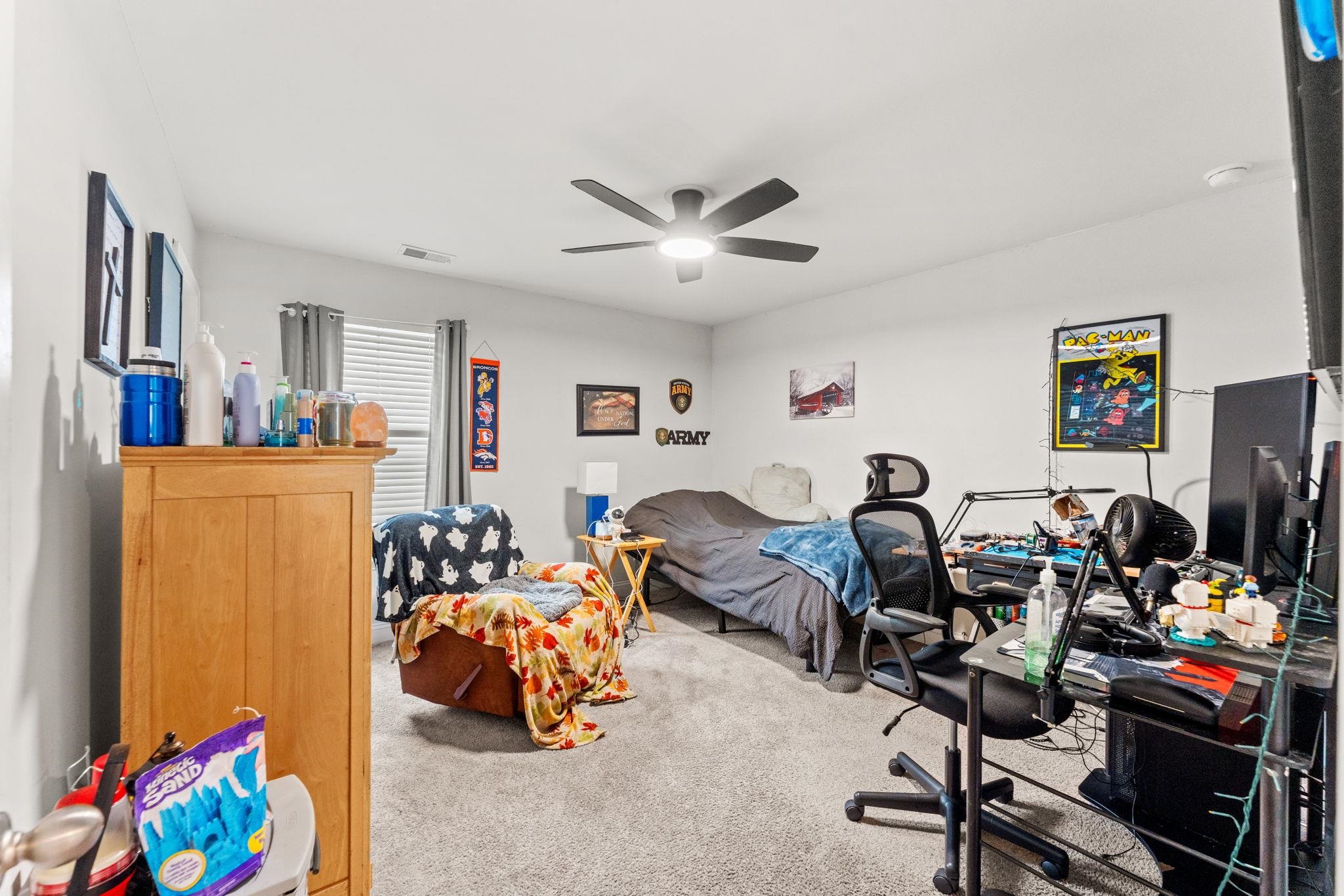 6045 Mcclain Ct. Property Photo 28