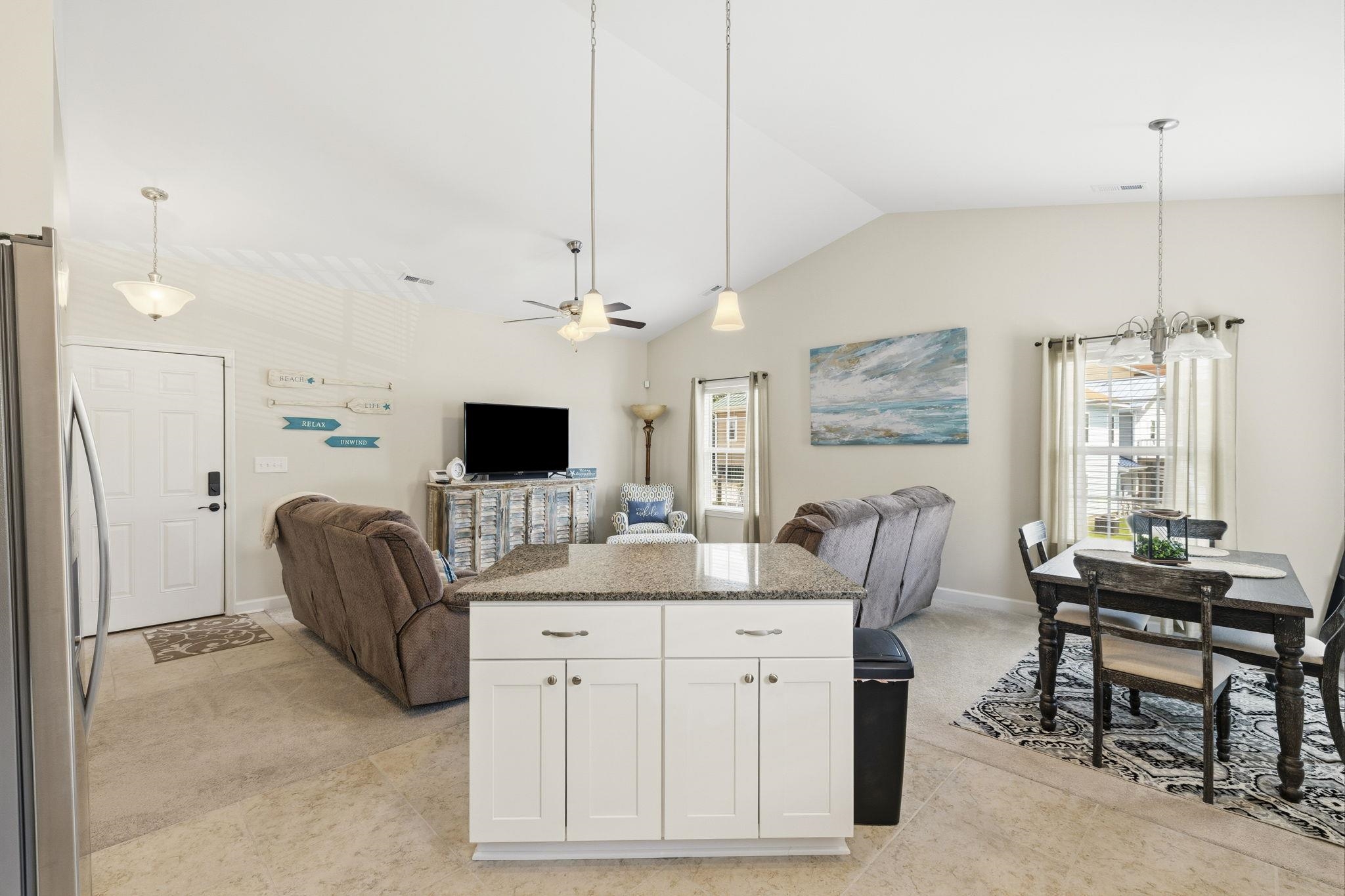 4333 Grande Harbour Blvd. Property Photo 7