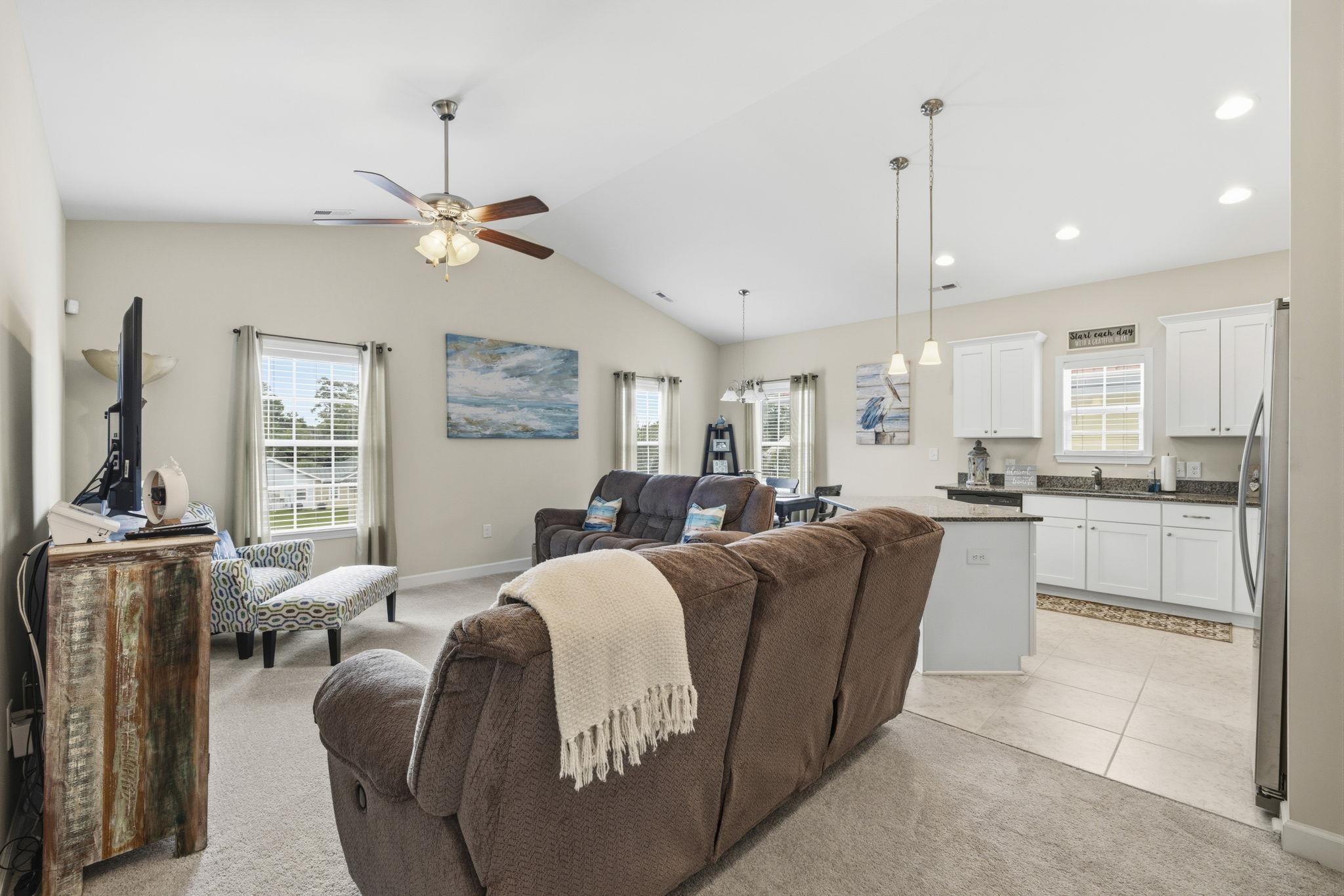 4333 Grande Harbour Blvd. Property Photo 8