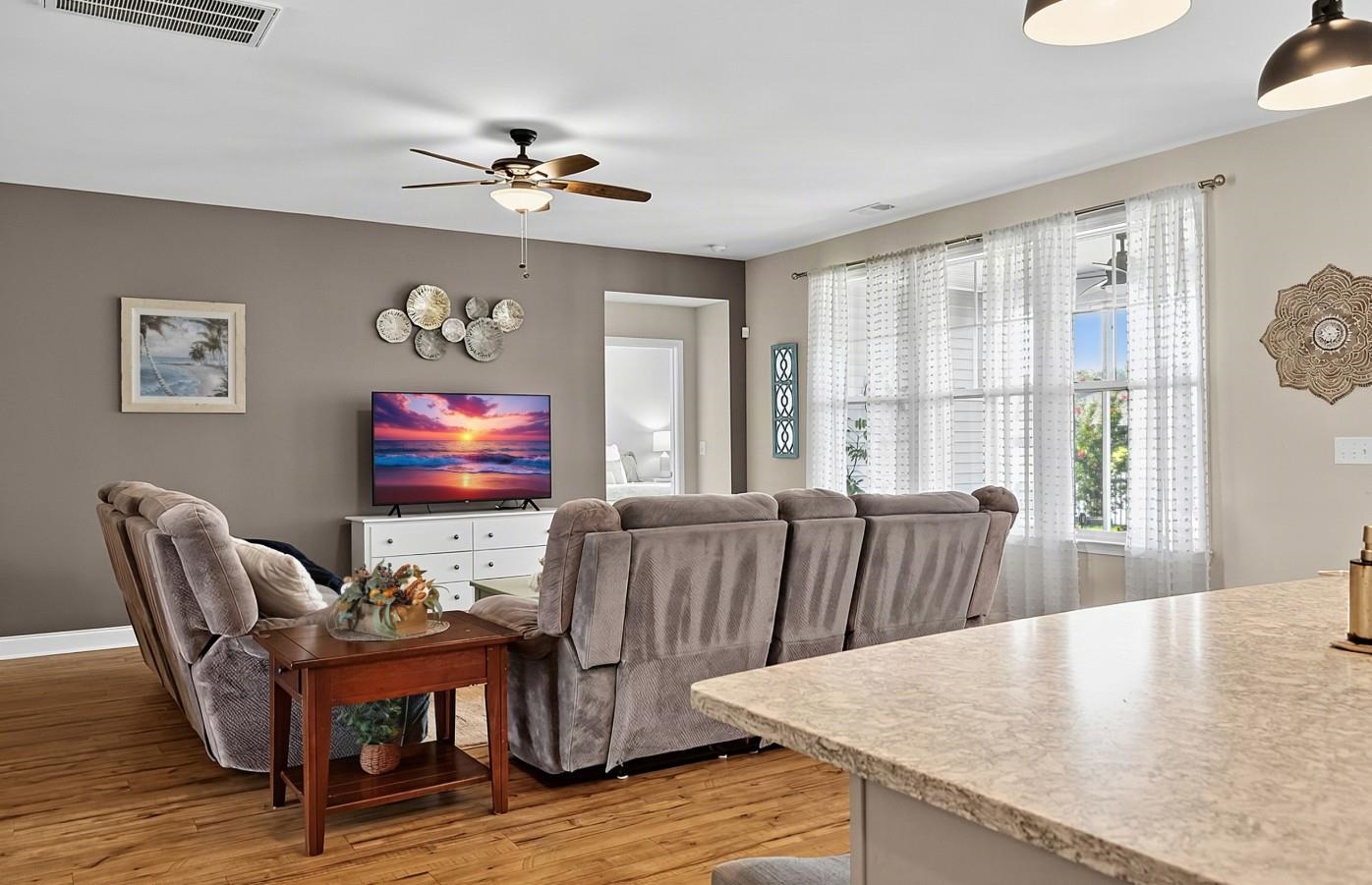 6200 Chadderton Circle Property Photo 17
