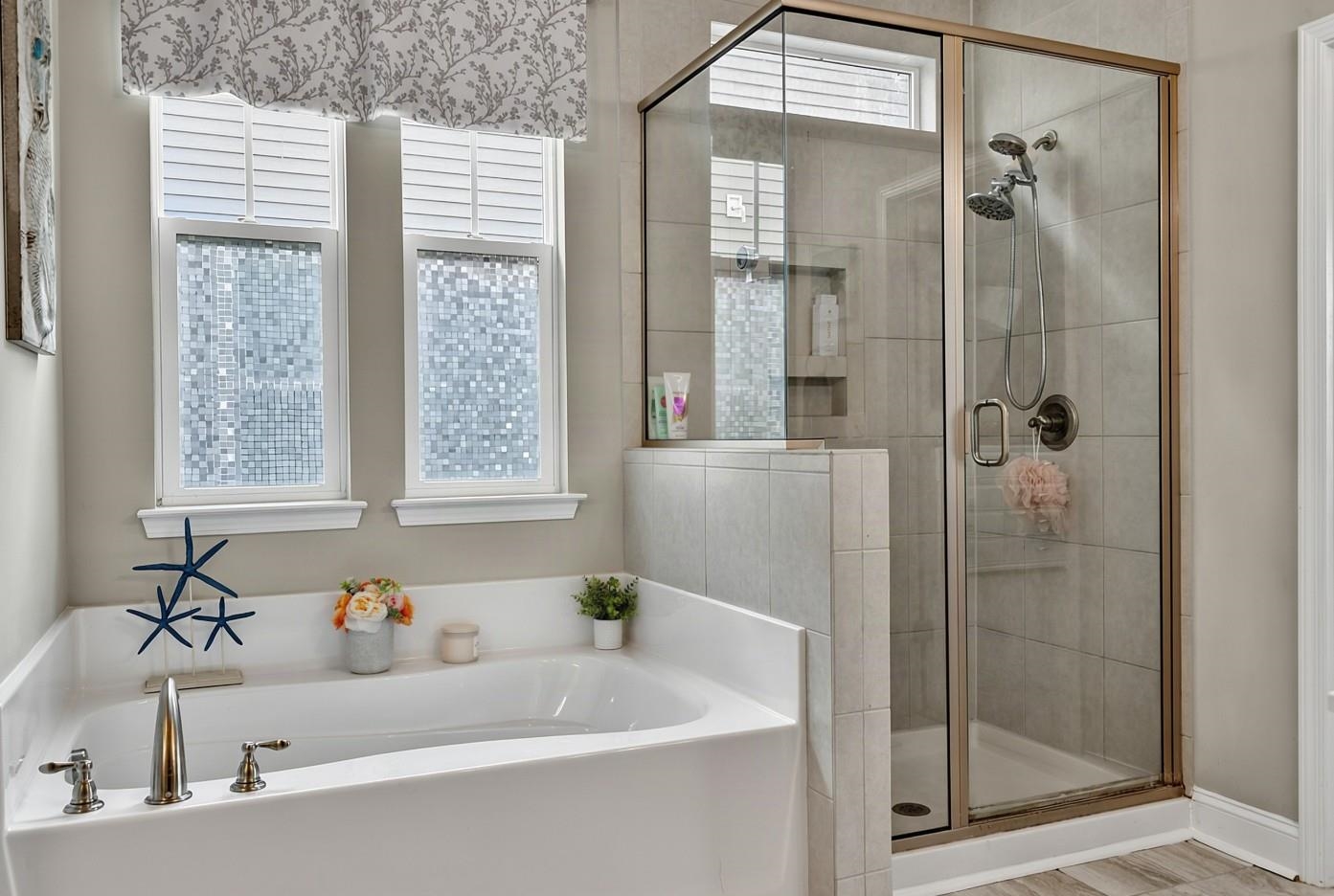 6200 Chadderton Circle Property Photo 24