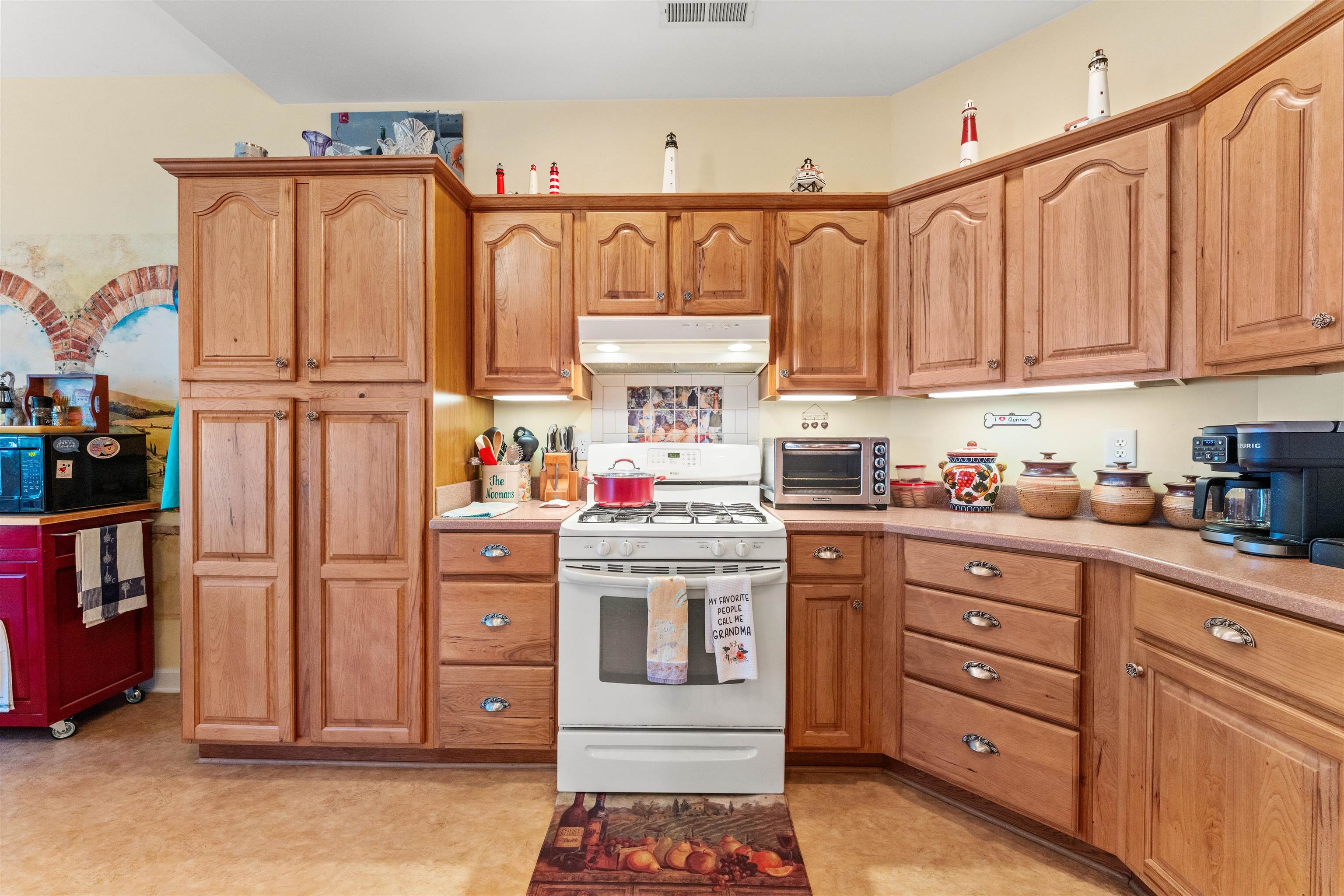 1472 Fox Hollow Way Property Photo 11