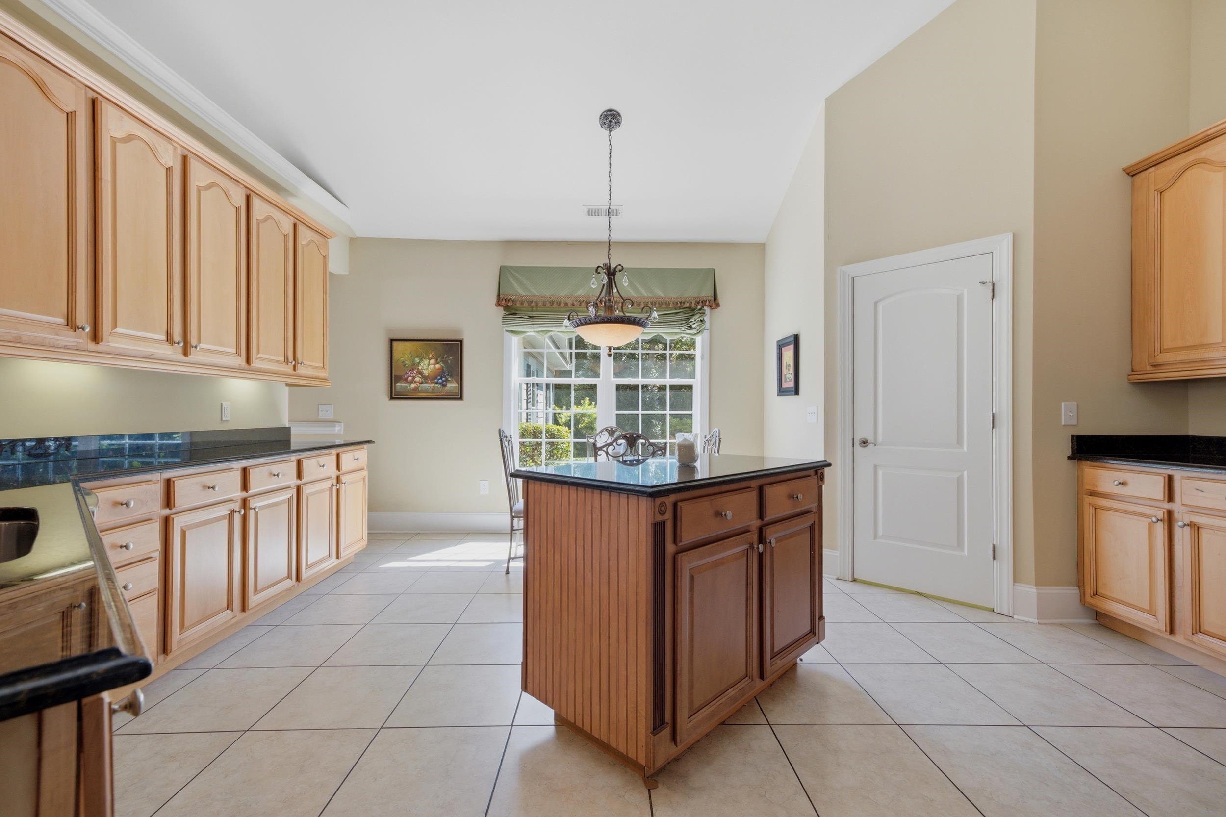 4817 Bucks Bluff Dr. Property Photo 11