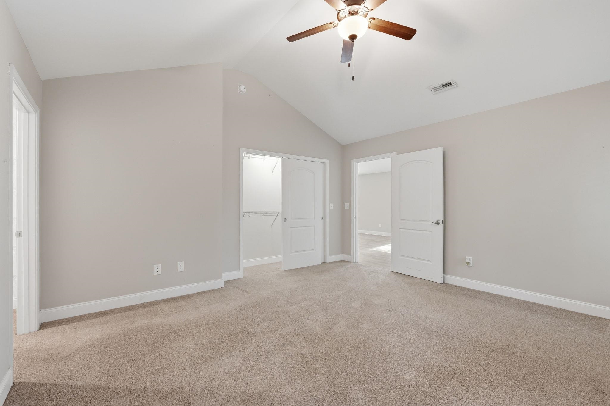 534 Waverly Loop Property Photo 17
