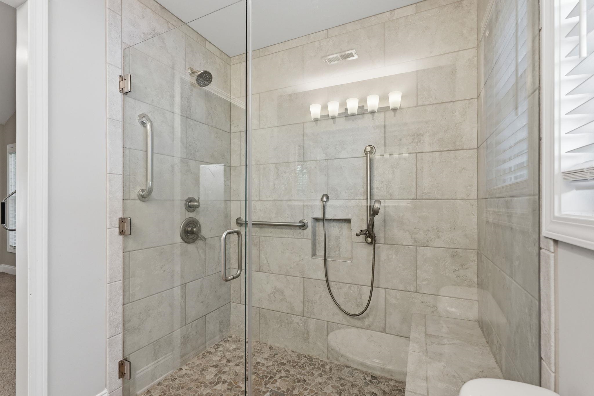 534 Waverly Loop Property Photo 22
