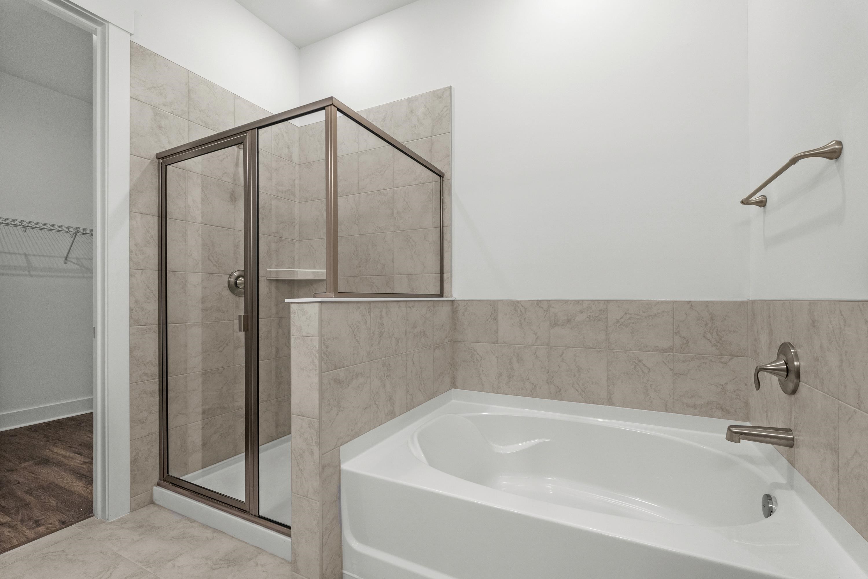 866 Foxtail Dr. Property Photo 24