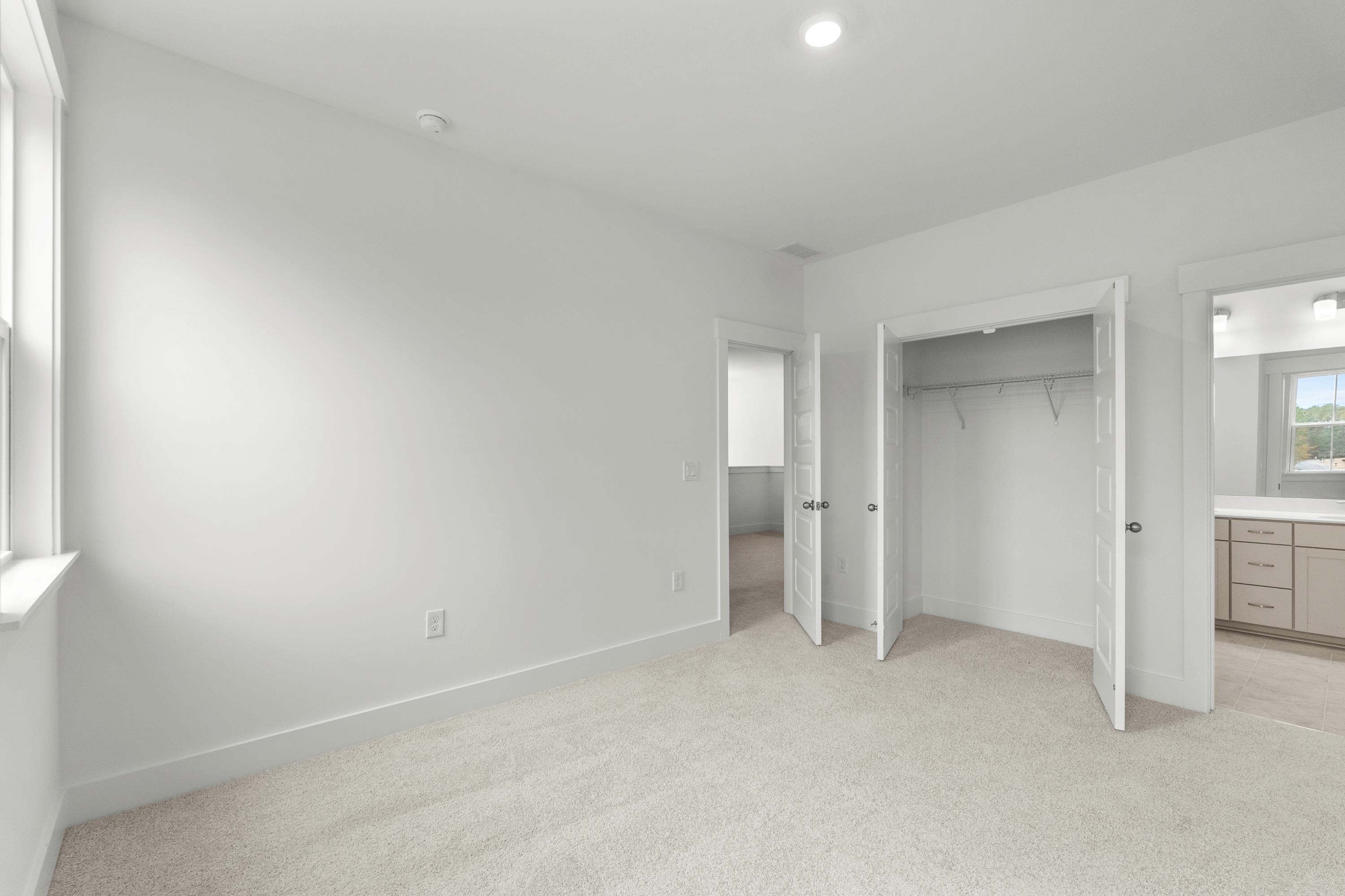 866 Foxtail Dr. Property Photo 31