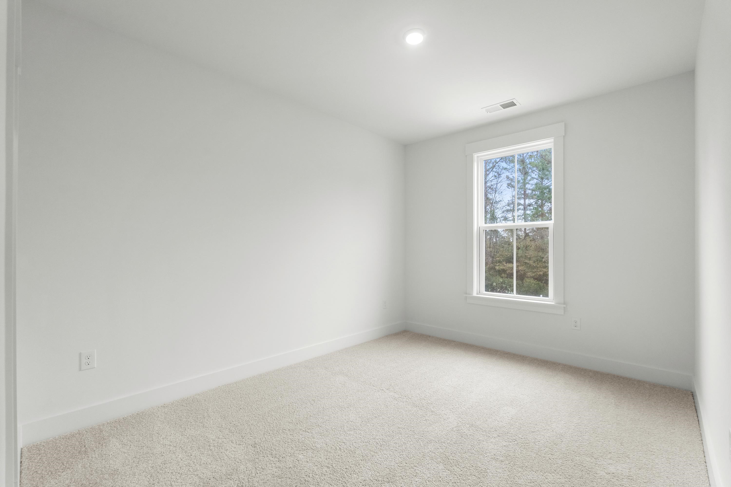 866 Foxtail Dr. Property Photo 35