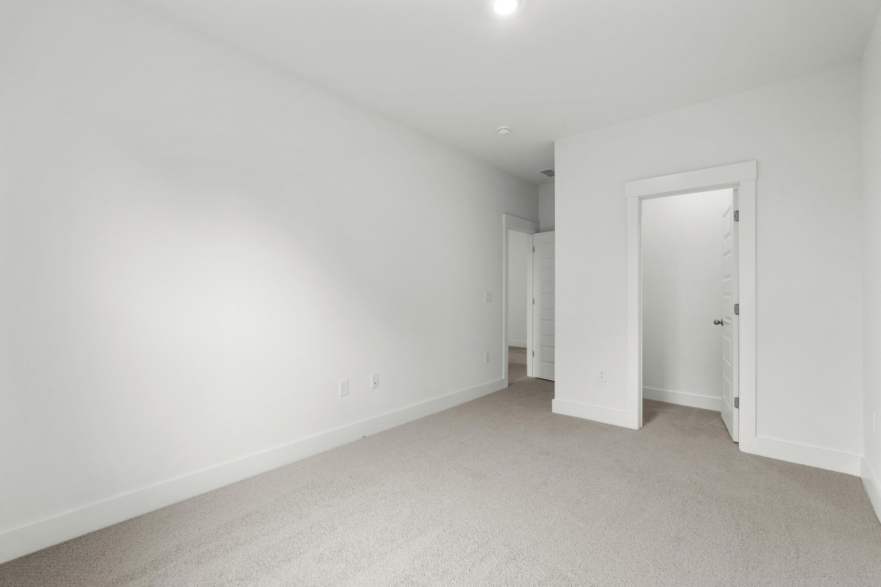866 Foxtail Dr. Property Photo 37