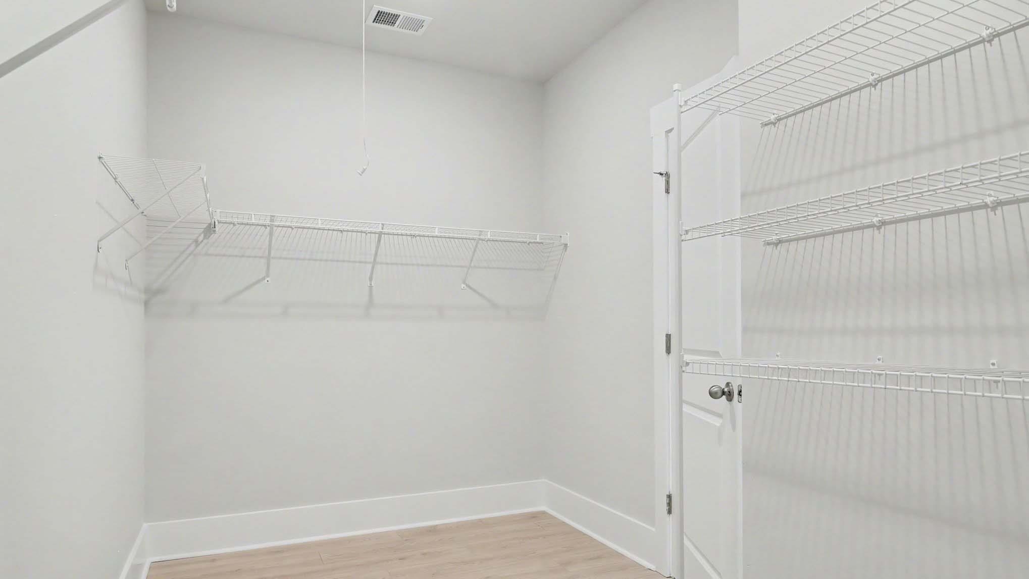 1204 Acer Ct Property Photo 9