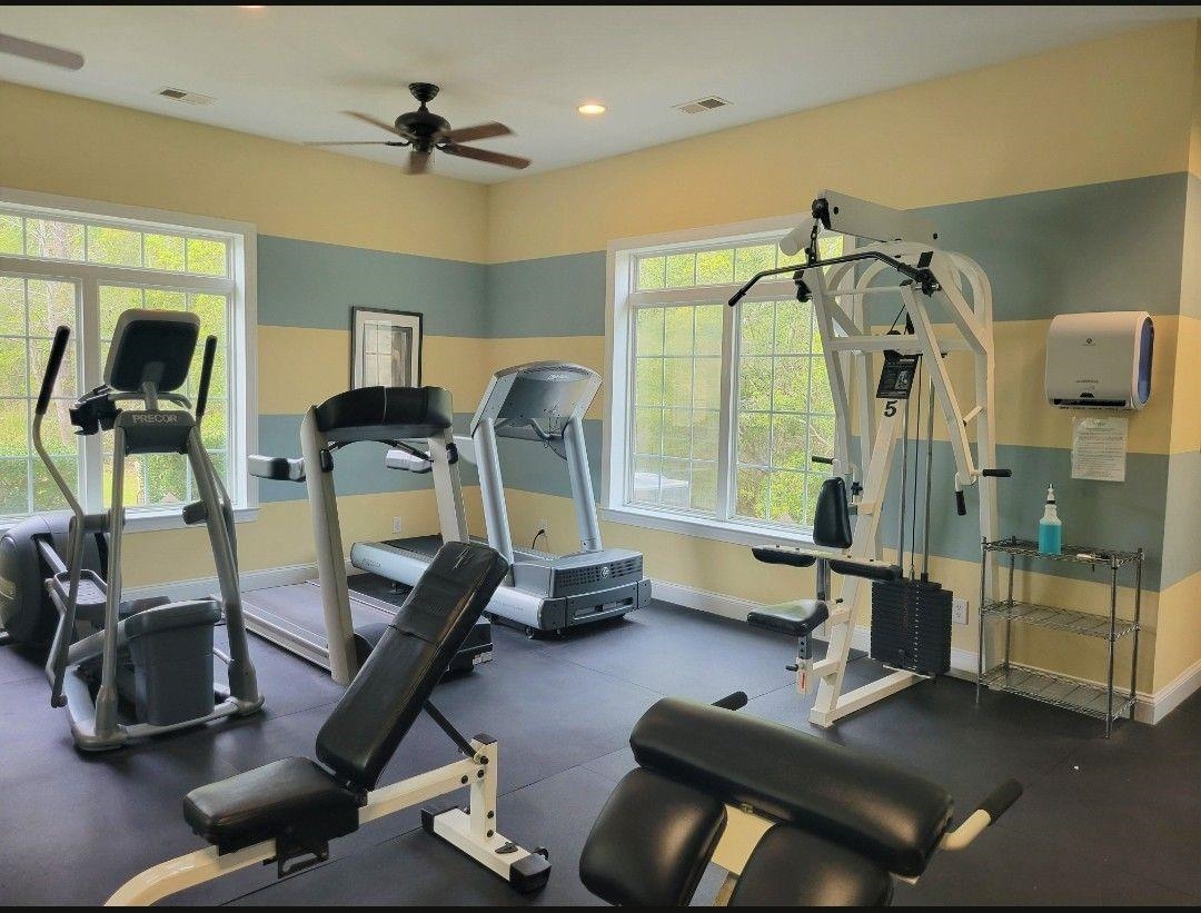 1024 Ray Costin Way Property Photo 22
